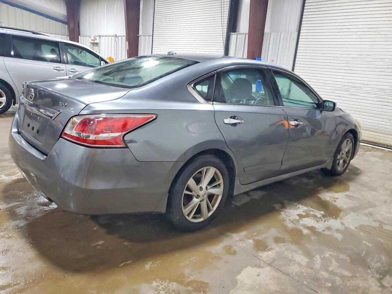 2015 Nissan Altima 2.5 Sv Серый vin: 1N4AL3AP3FC195548