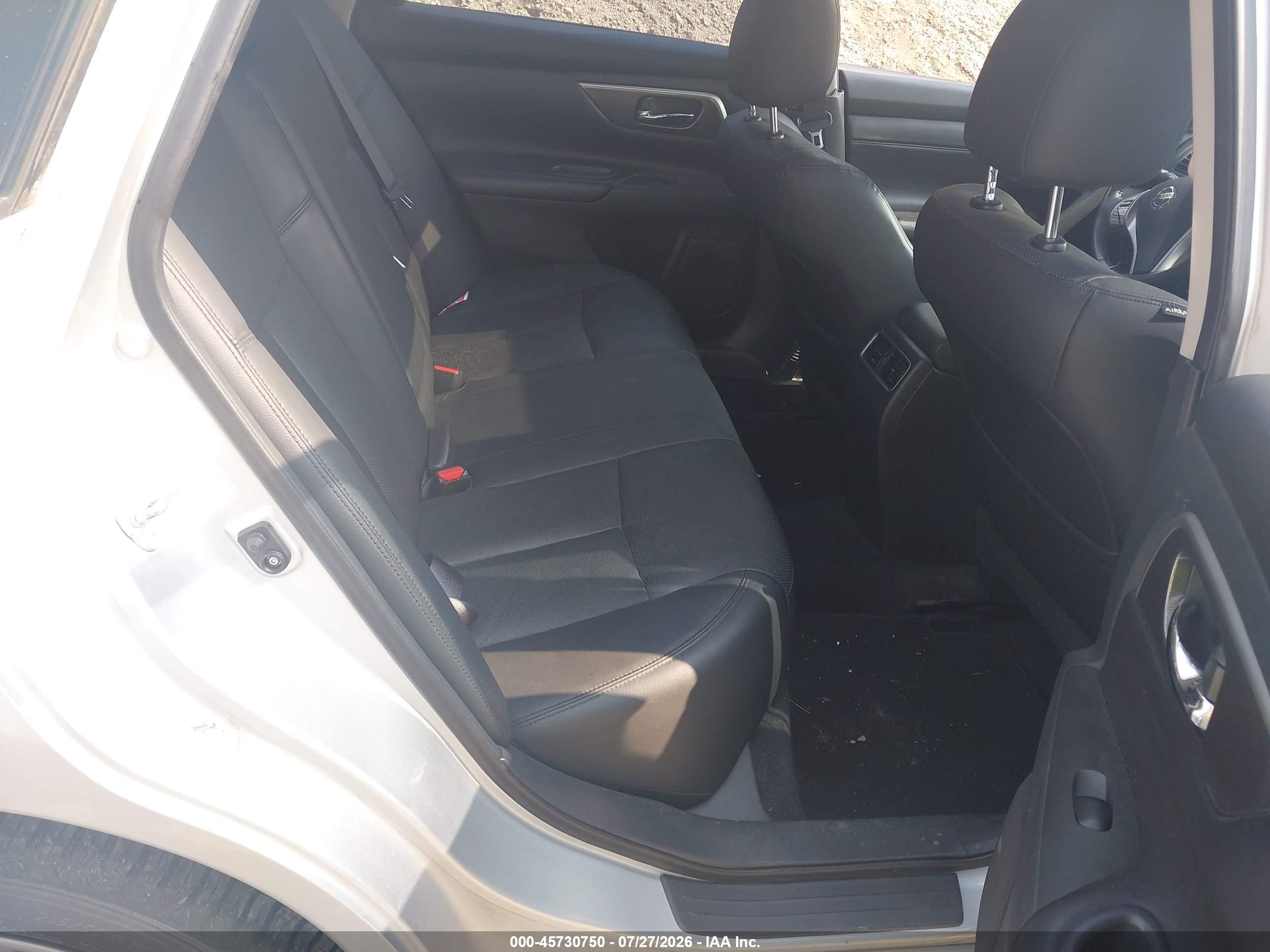 2015 Nissan Altima 2.5 Sl Серебряный vin: 1N4AL3AP3FC214857