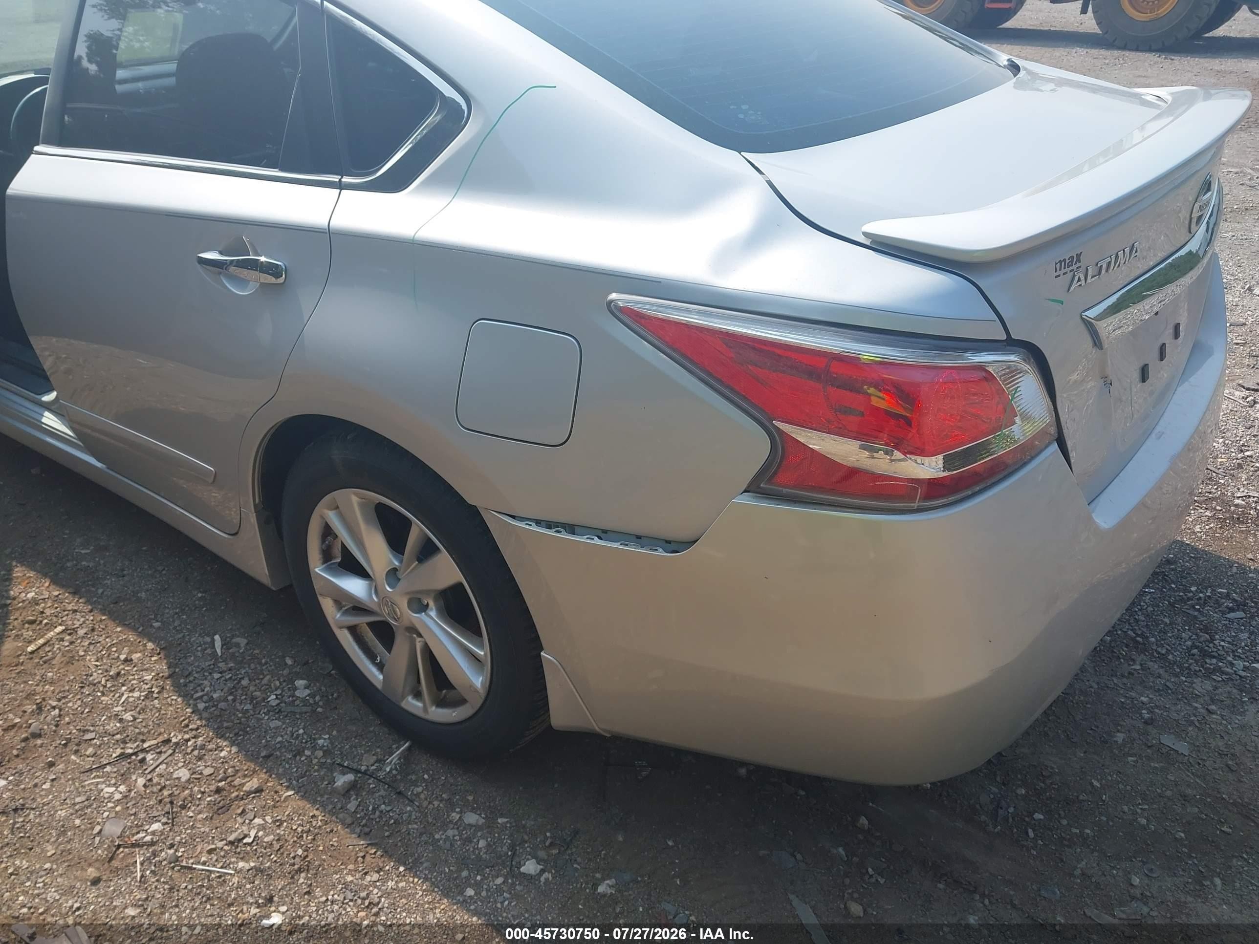 2015 Nissan Altima 2.5 Sl Серебряный vin: 1N4AL3AP3FC214857