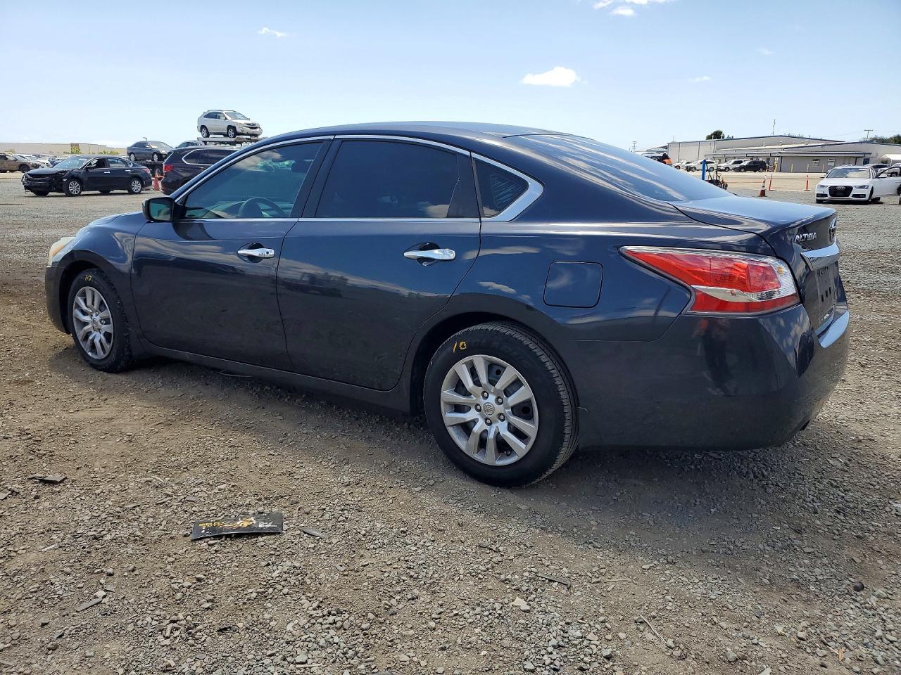 2015 Nissan Altima 2.5 S Серый vin: 1N4AL3AP3FC238561