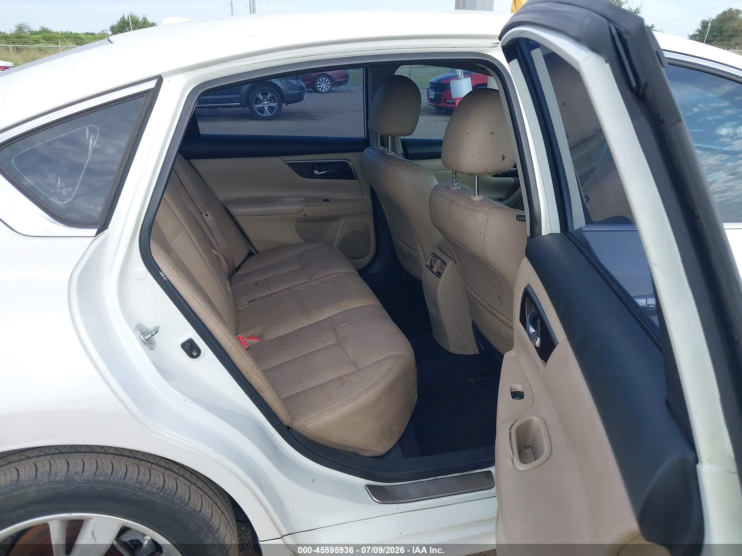 2015 Nissan Altima 2.5 Sl White vin: 1N4AL3AP3FC245803