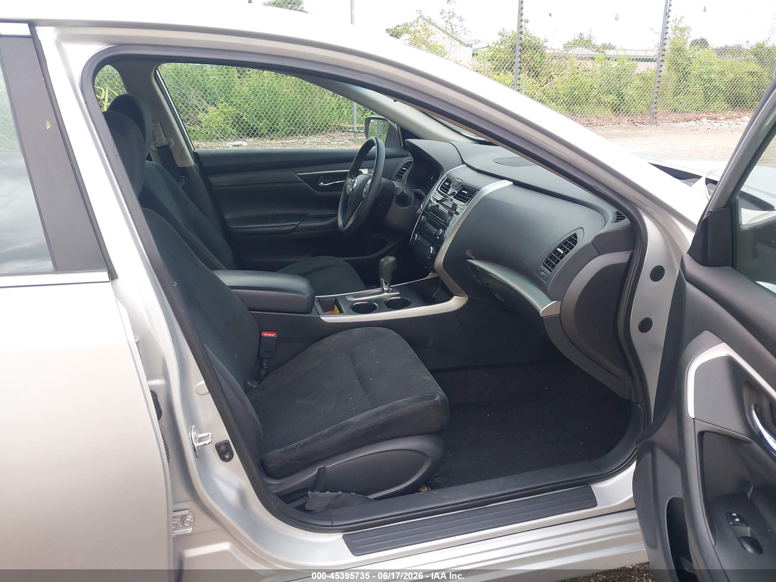 2015 Nissan Altima 2.5/2.5 S/2.5 Sl/2.5 Sv Silver vin: 1N4AL3AP3FC260897