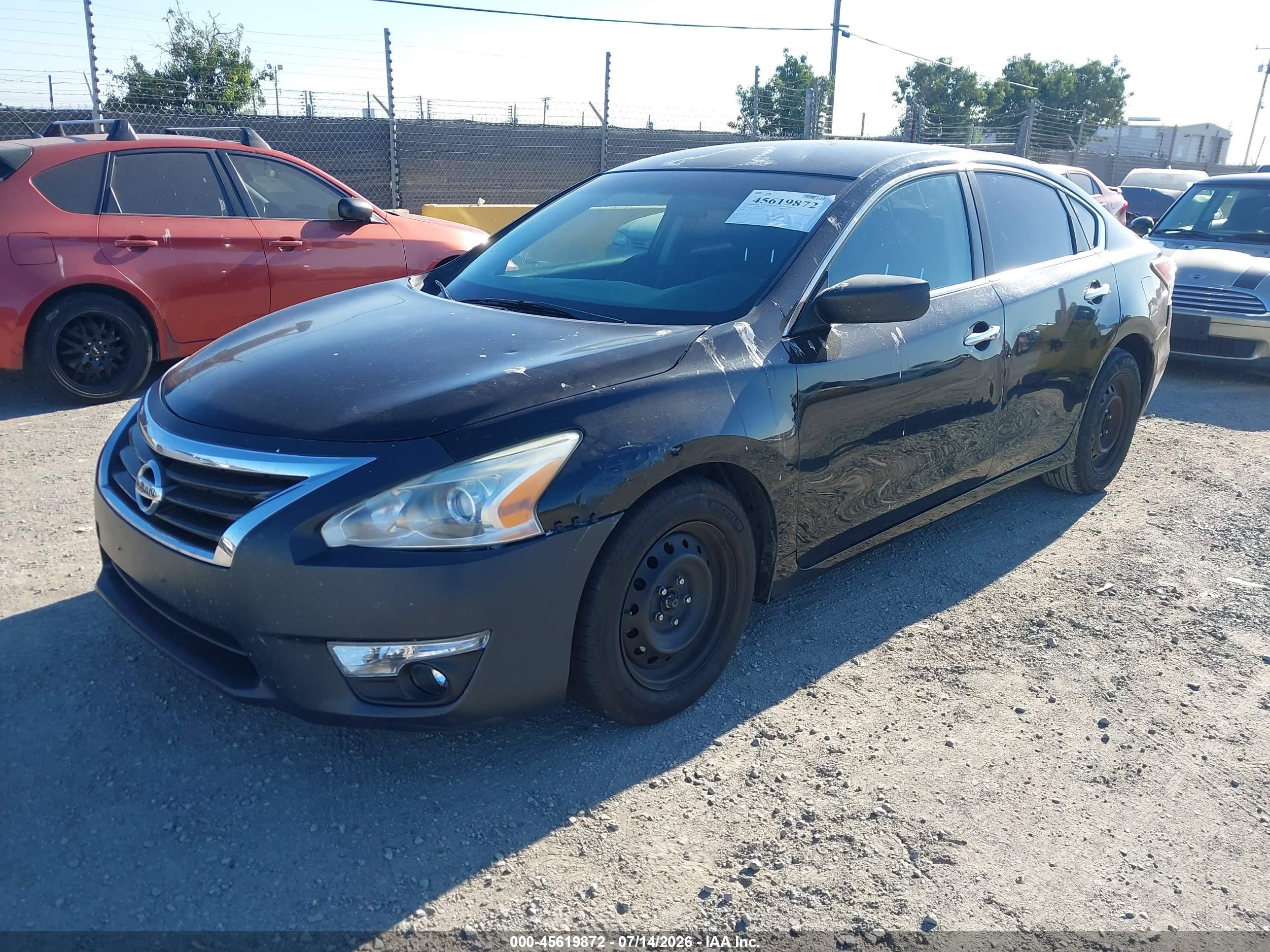 2015 Nissan Altima 2.5 S Черный vin: 1N4AL3AP3FC261483