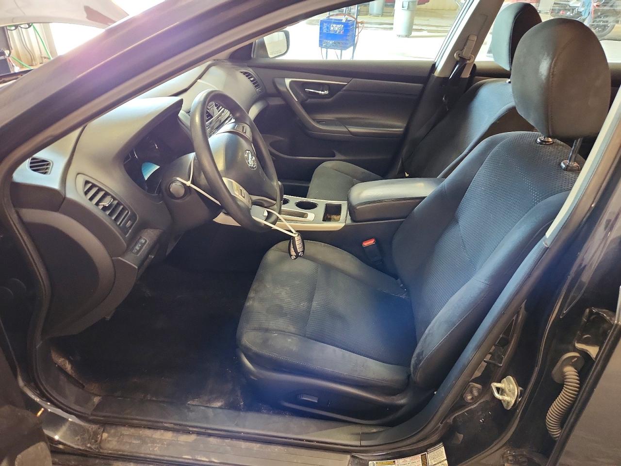 2015 Nissan Altima 2.5 S Серый vin: 1N4AL3AP3FC263458