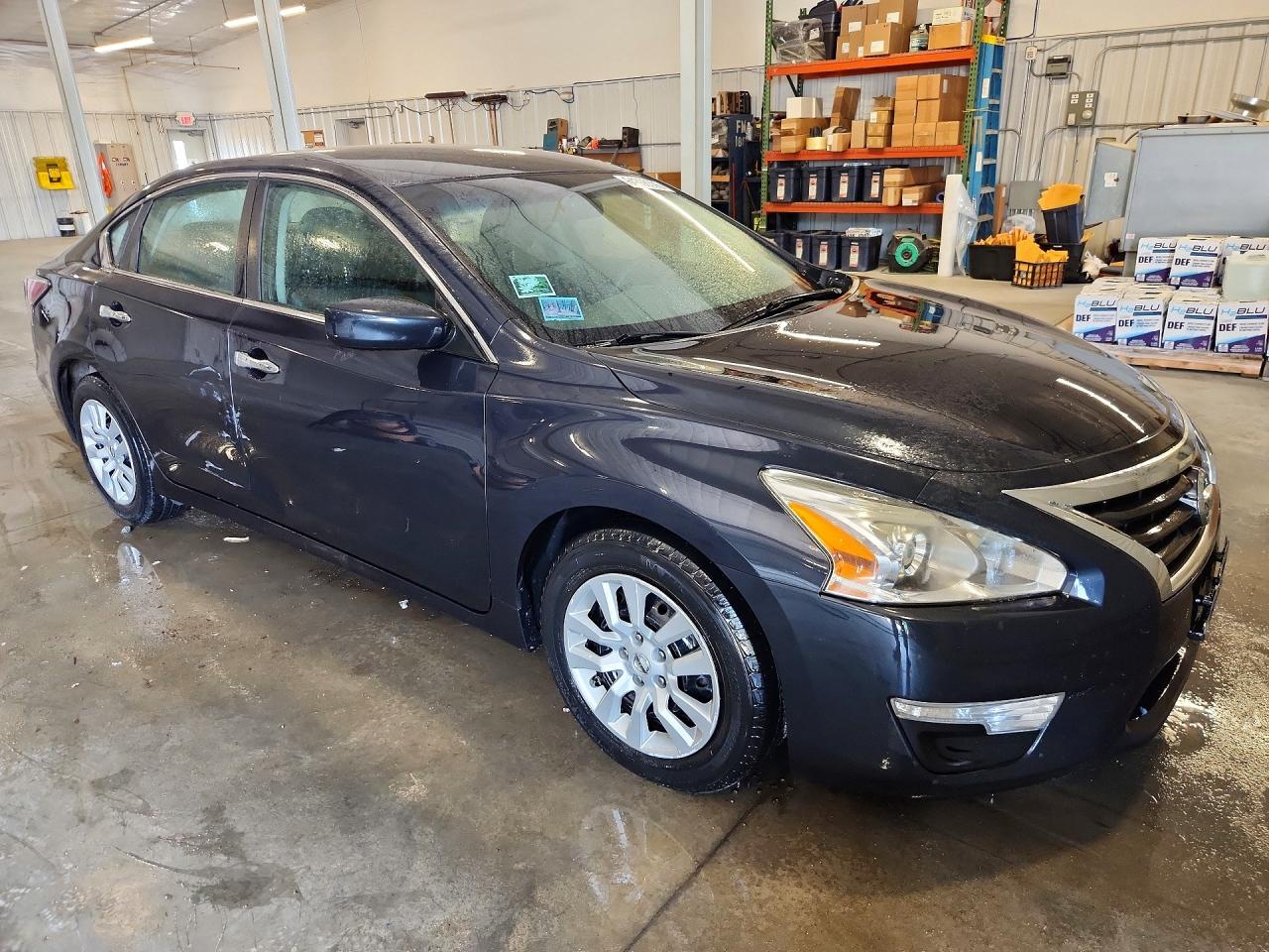 2015 Nissan Altima 2.5 S Серый vin: 1N4AL3AP3FC263458