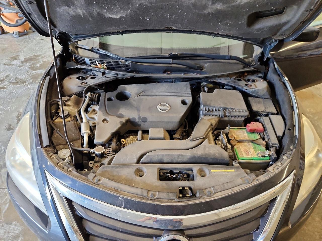 2015 Nissan Altima 2.5 S Серый vin: 1N4AL3AP3FC263458