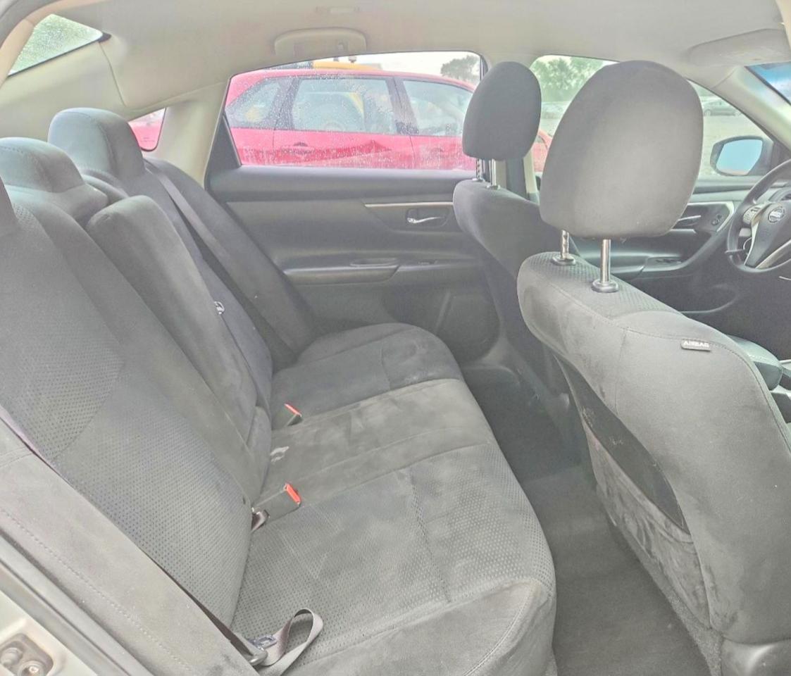 2015 Nissan Altima 2.5 S Silver vin: 1N4AL3AP3FC274296