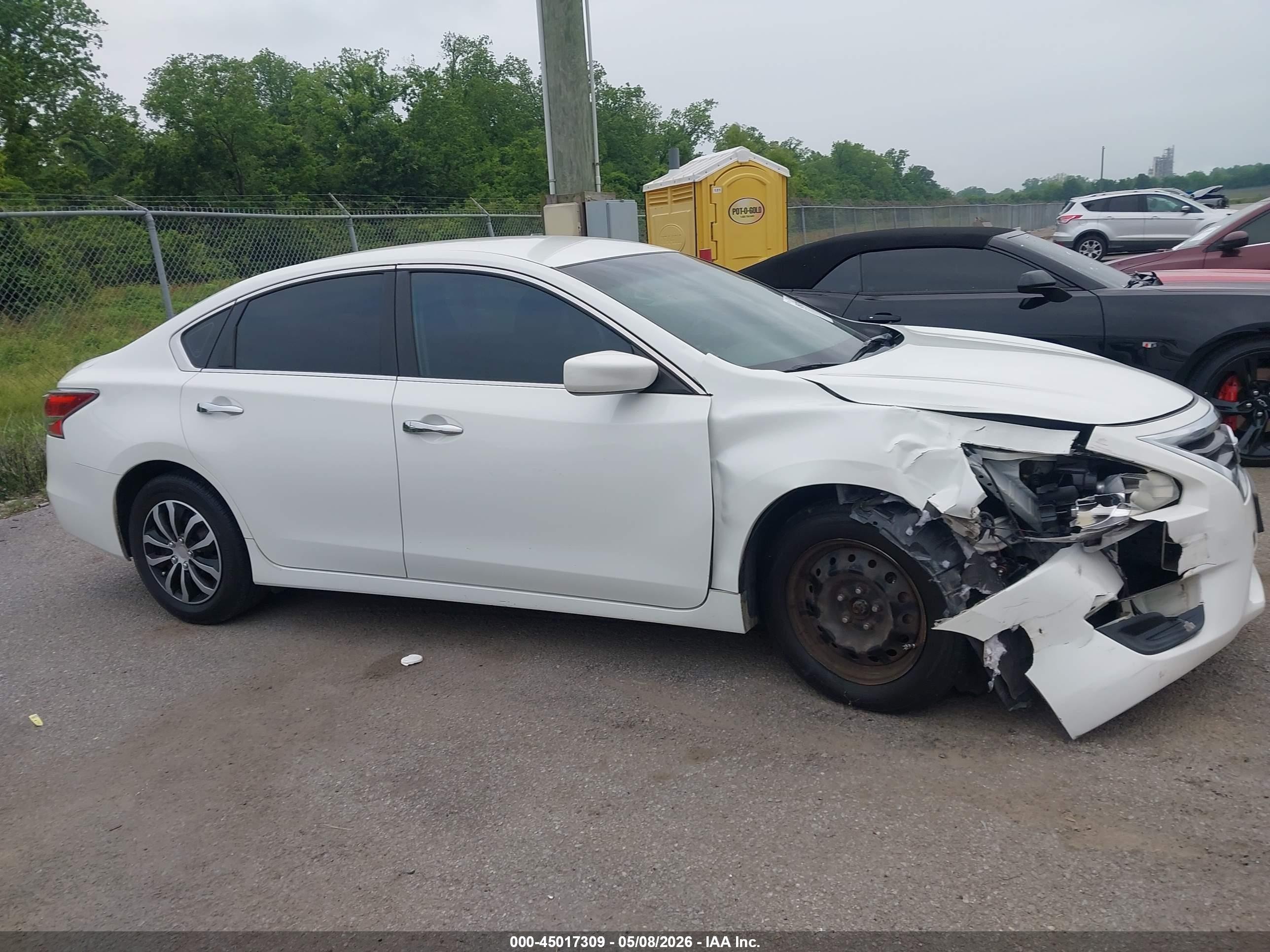2015 Nissan Altima 2.5/2.5 S/2.5 Sl/2.5 Sv Белый vin: 1N4AL3AP3FC275674