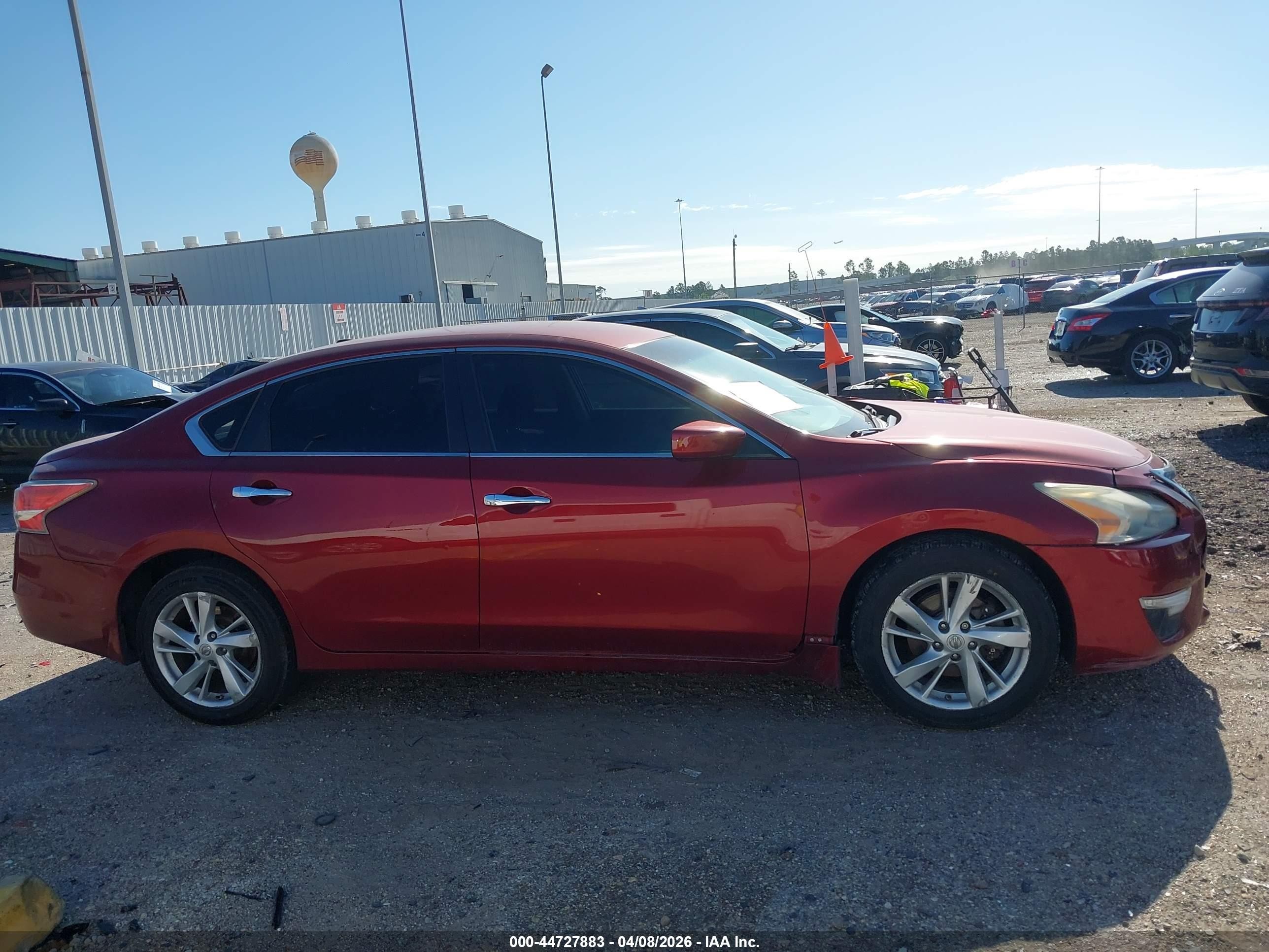 2015 Nissan Altima 2.5 Sv Красный vin: 1N4AL3AP3FC277327