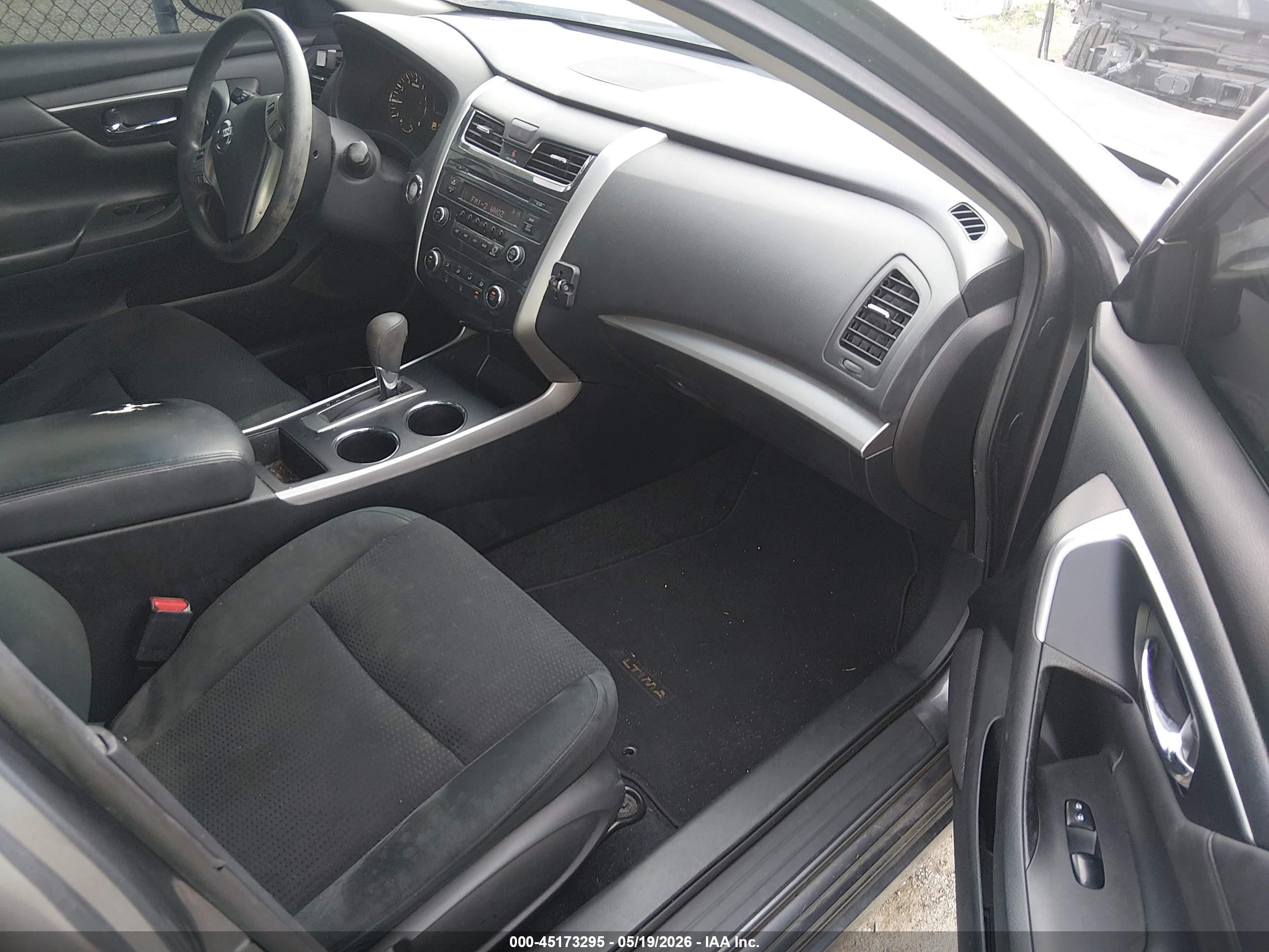 2015 Nissan Altima 2.5/2.5 S/2.5 Sl/2.5 Sv Gray vin: 1N4AL3AP3FC286500