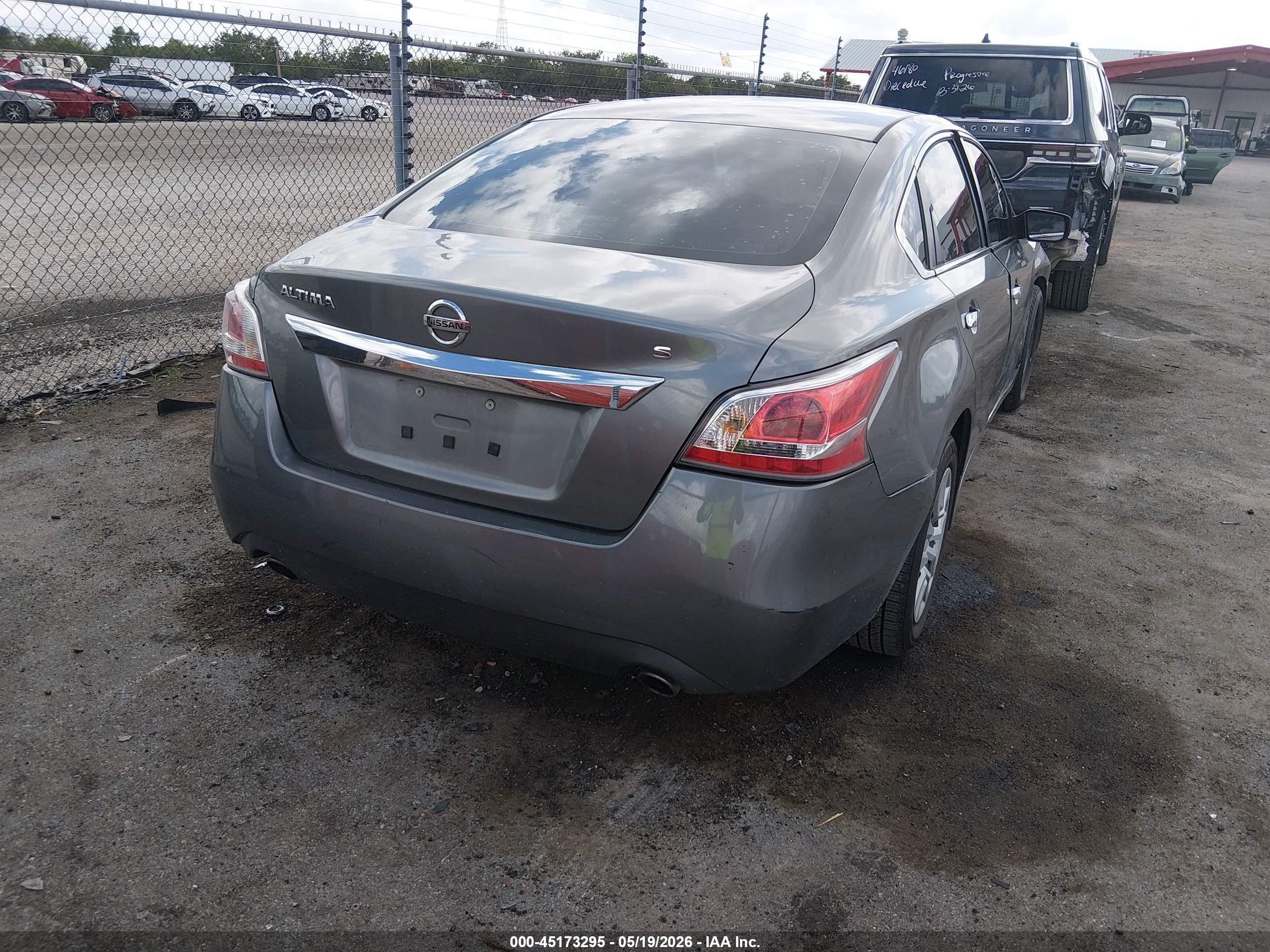 2015 Nissan Altima 2.5/2.5 S/2.5 Sl/2.5 Sv Gray vin: 1N4AL3AP3FC286500