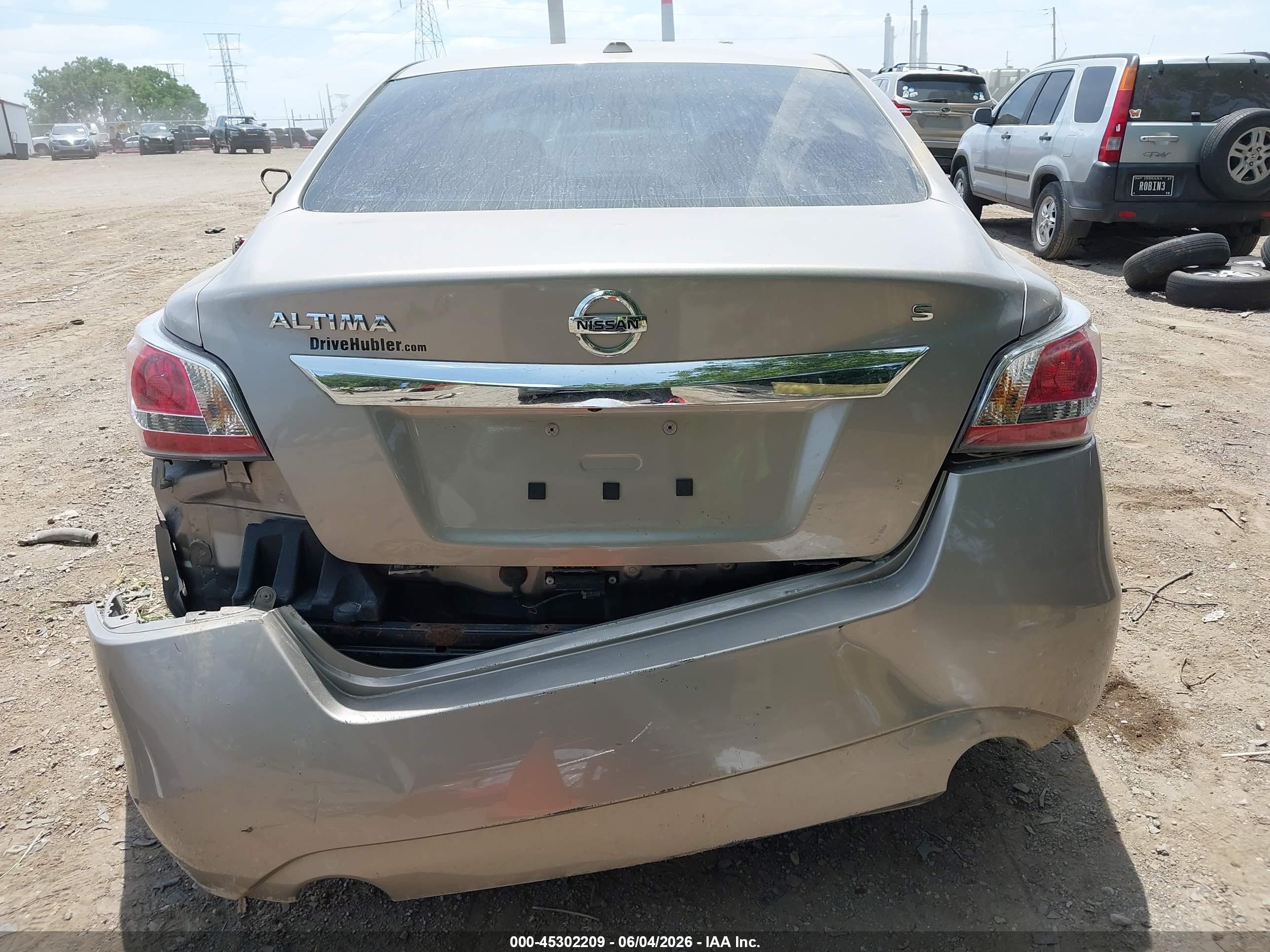 2015 Nissan Altima 2.5 S Silver vin: 1N4AL3AP3FC291308