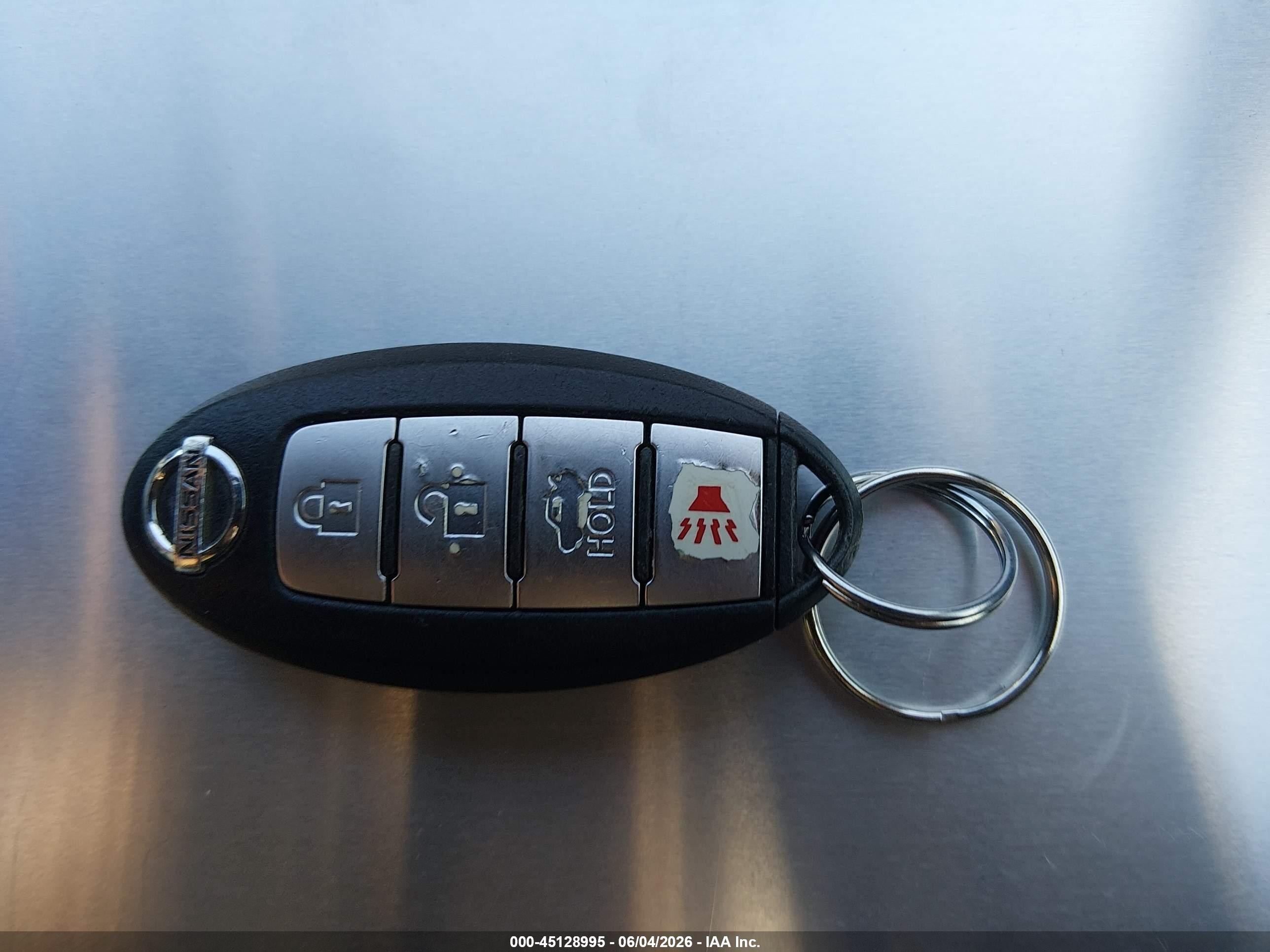 2015 Nissan Altima 2.5 S Серебряный vin: 1N4AL3AP3FC296508