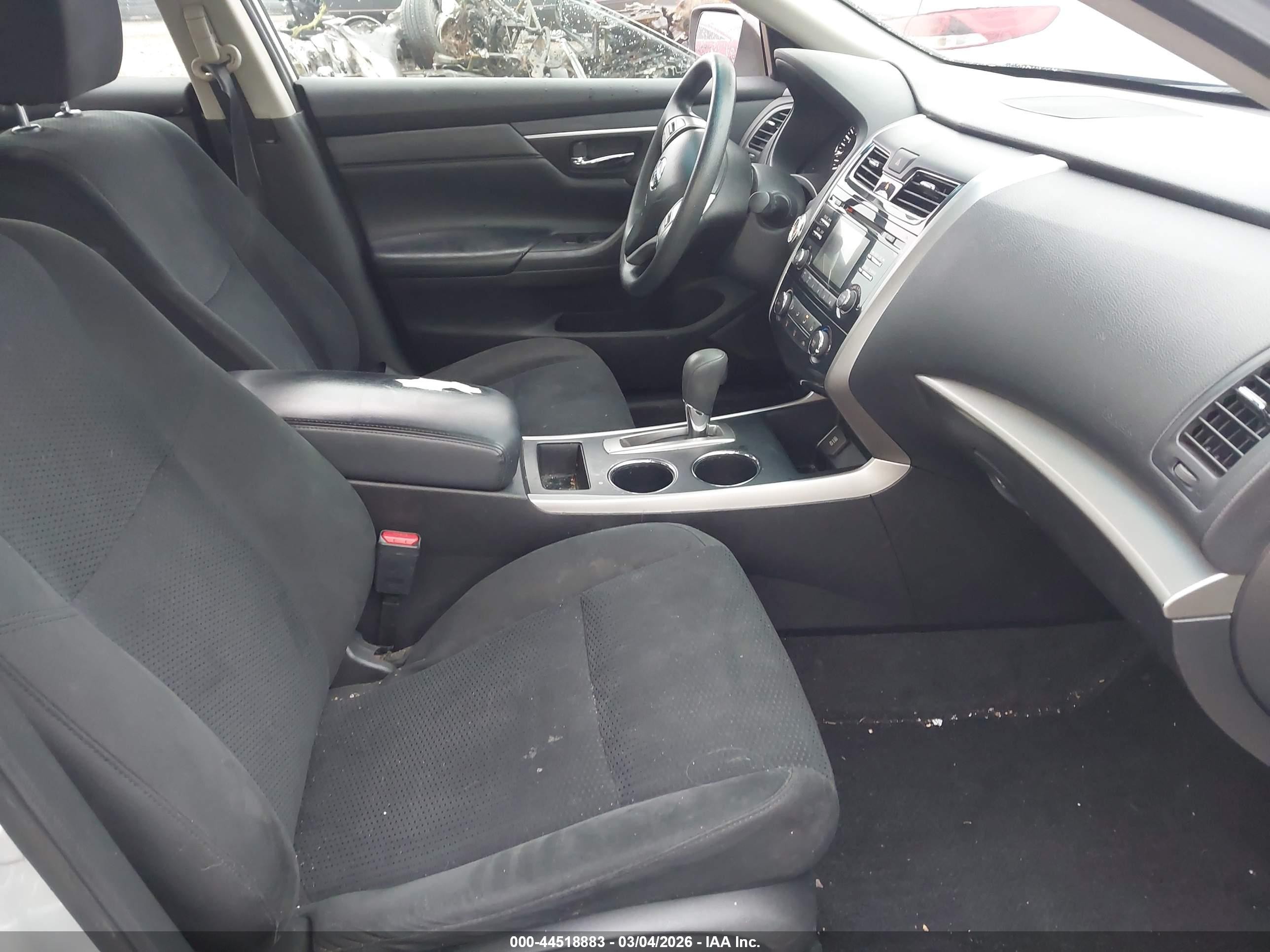 2015 Nissan Altima 2.5/2.5 S/2.5 Sl/2.5 Sv Silver vin: 1N4AL3AP3FC422043