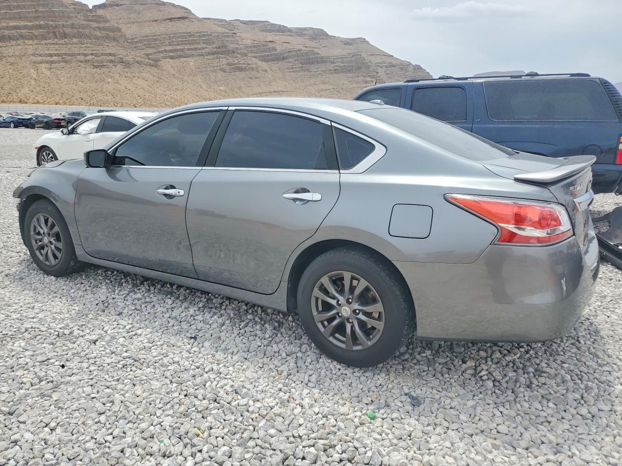 2015 Nissan Altima 2.5 S Серый vin: 1N4AL3AP3FC423290