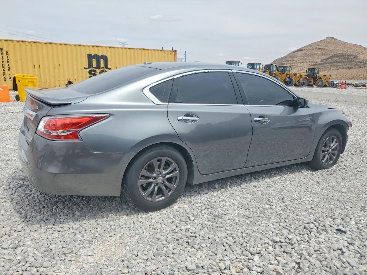 2015 Nissan Altima 2.5 S Серый vin: 1N4AL3AP3FC423290