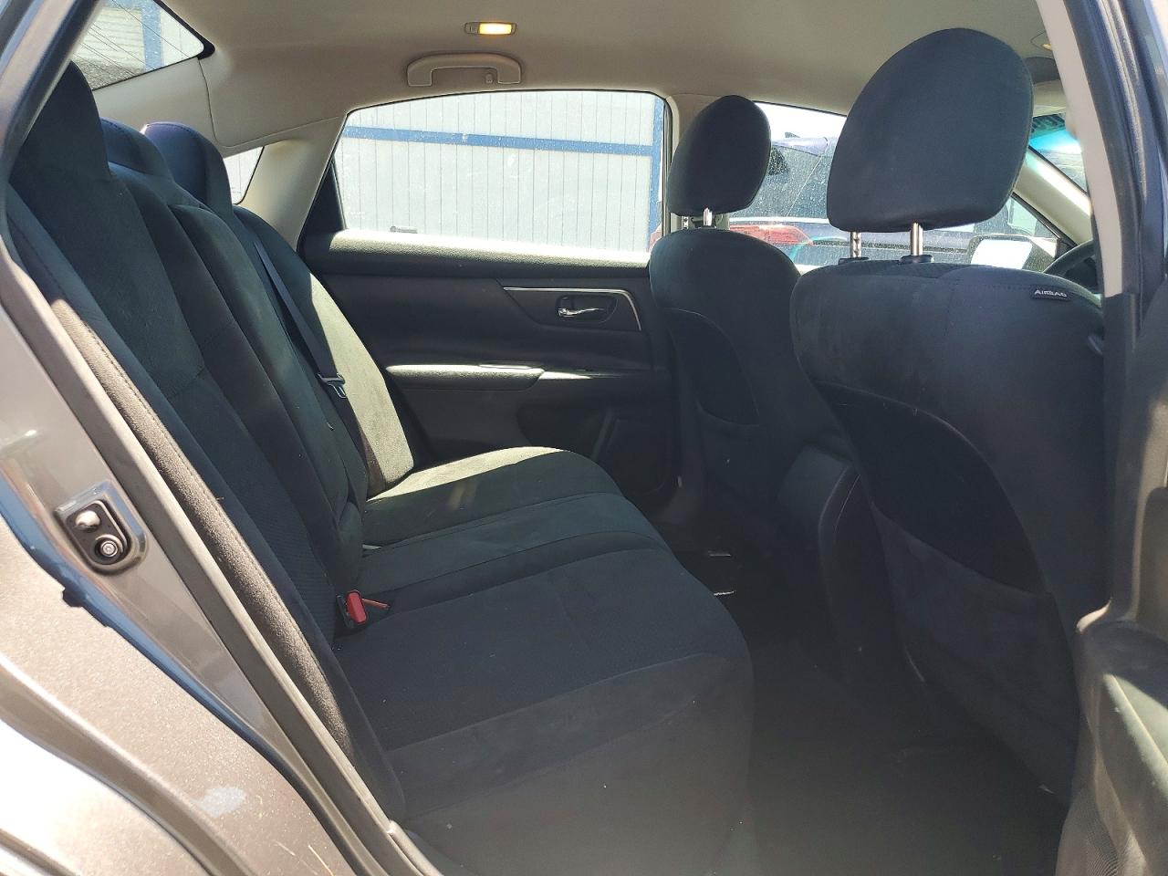 2015 Nissan Altima 2.5 S Серый vin: 1N4AL3AP3FC428201