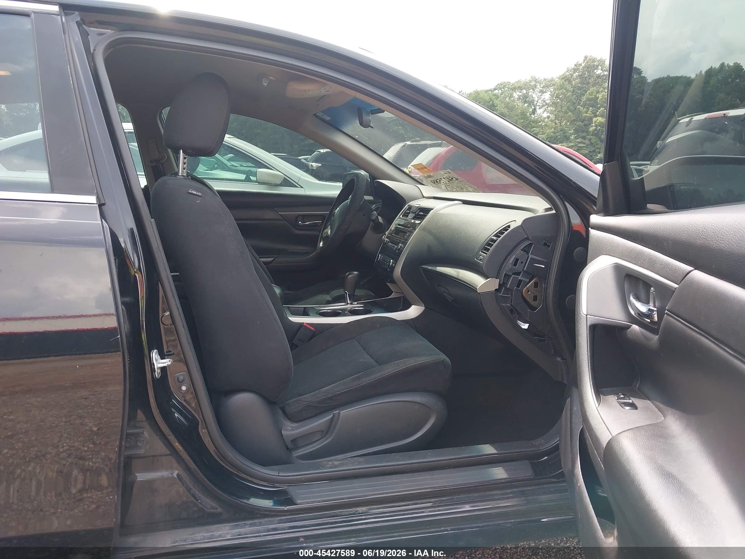 2015 Nissan Altima 2.5 S Black vin: 1N4AL3AP3FC443443