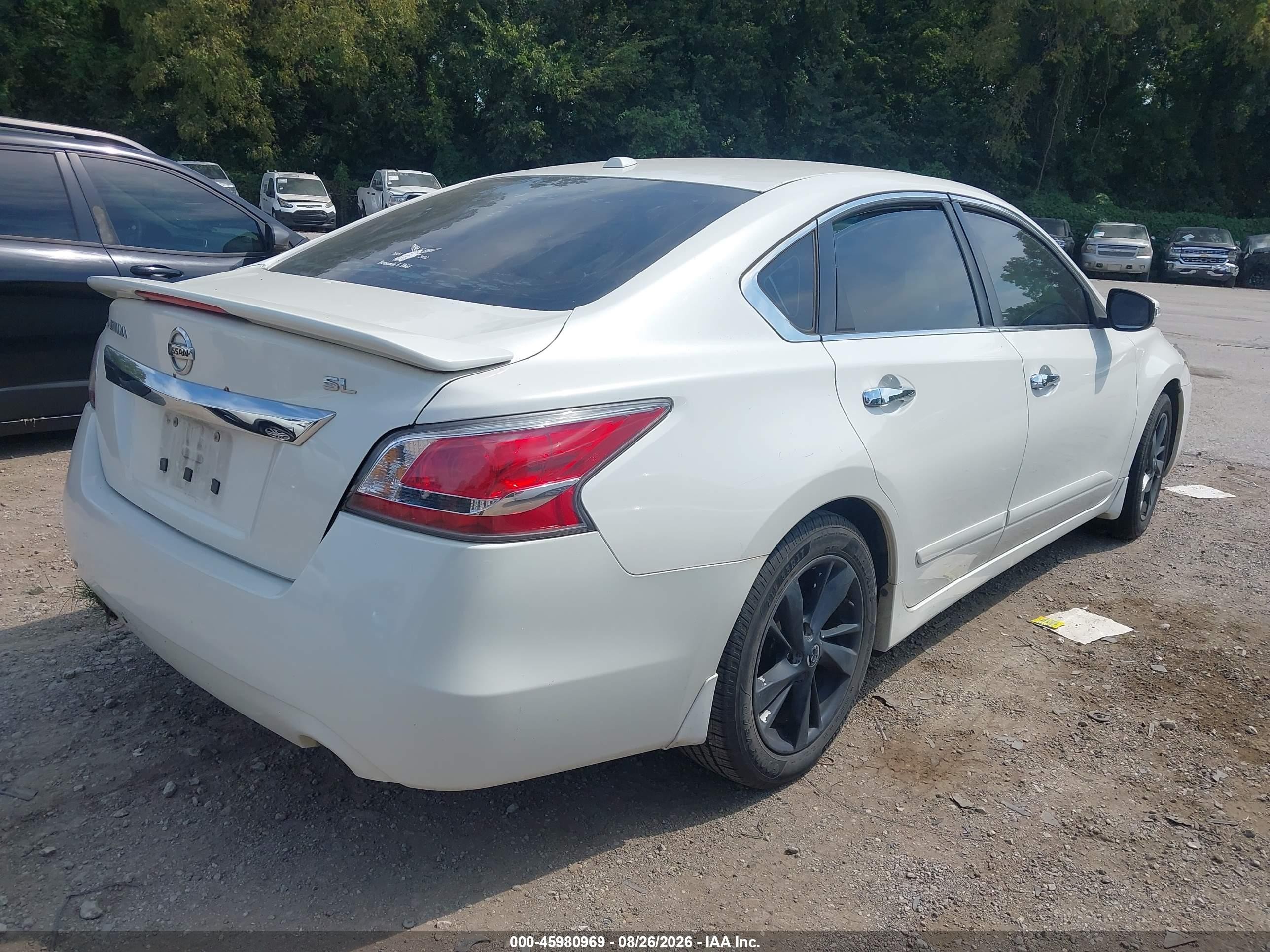 2015 Nissan Altima 2.5 Sl White vin: 1N4AL3AP3FC445810