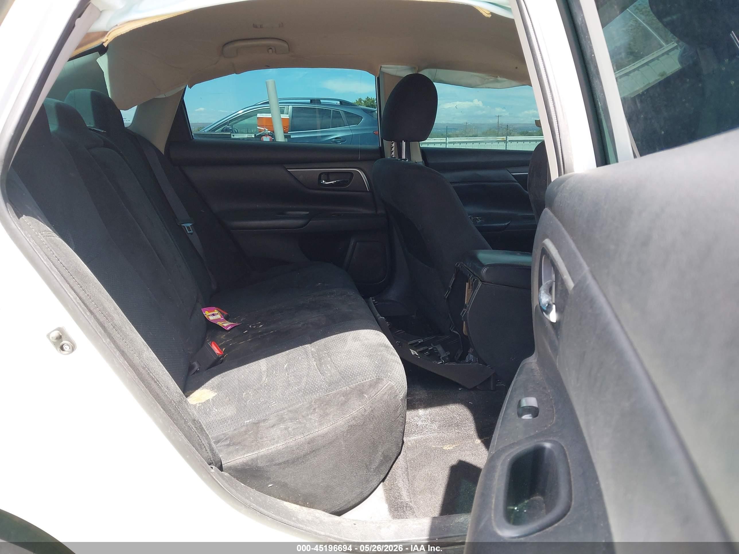 2015 Nissan Altima 2.5 S Белый vin: 1N4AL3AP3FC448819