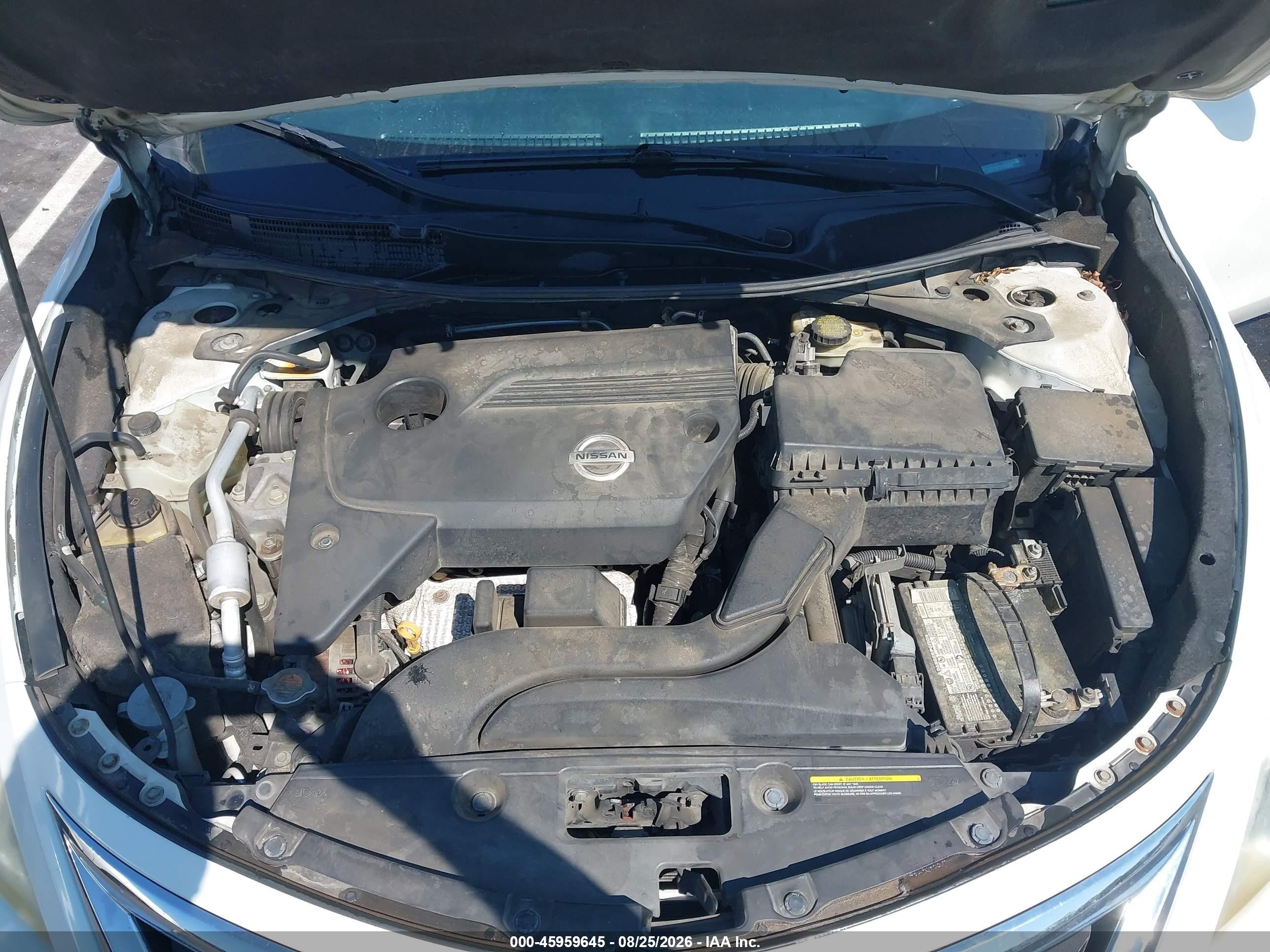 2015 Nissan Altima 2.5/2.5 S/2.5 Sl/2.5 Sv White vin: 1N4AL3AP3FC458864