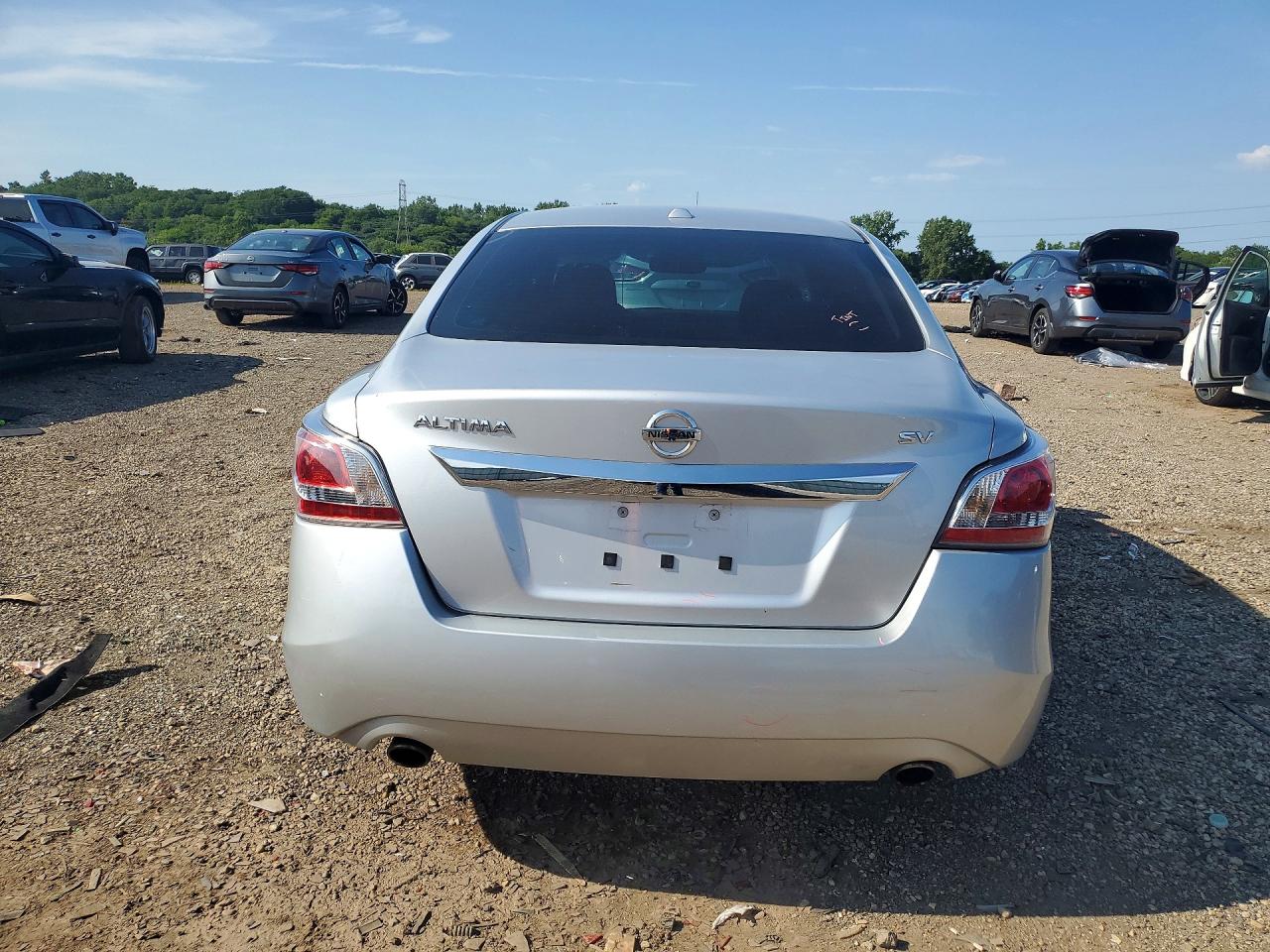2015 Nissan Altima 2.5 Sv Silver vin: 1N4AL3AP3FC462865