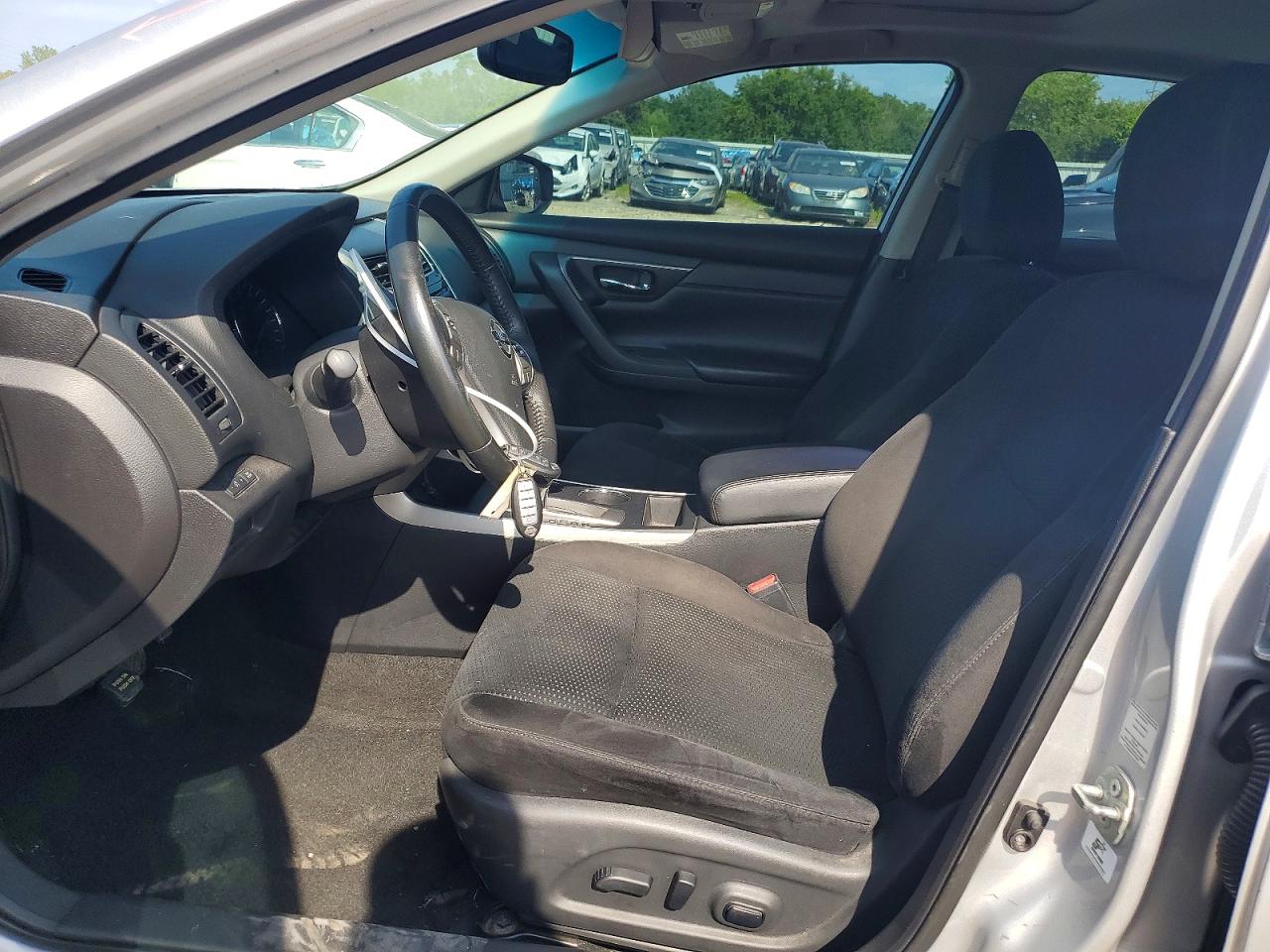 2015 Nissan Altima 2.5 Sv Silver vin: 1N4AL3AP3FC462865