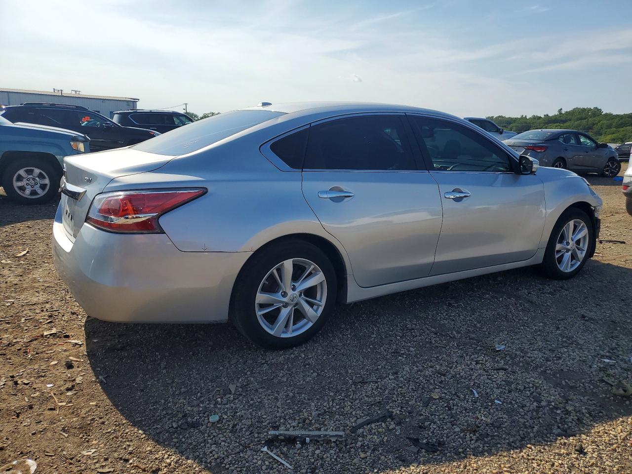 2015 Nissan Altima 2.5 Sv Silver vin: 1N4AL3AP3FC462865