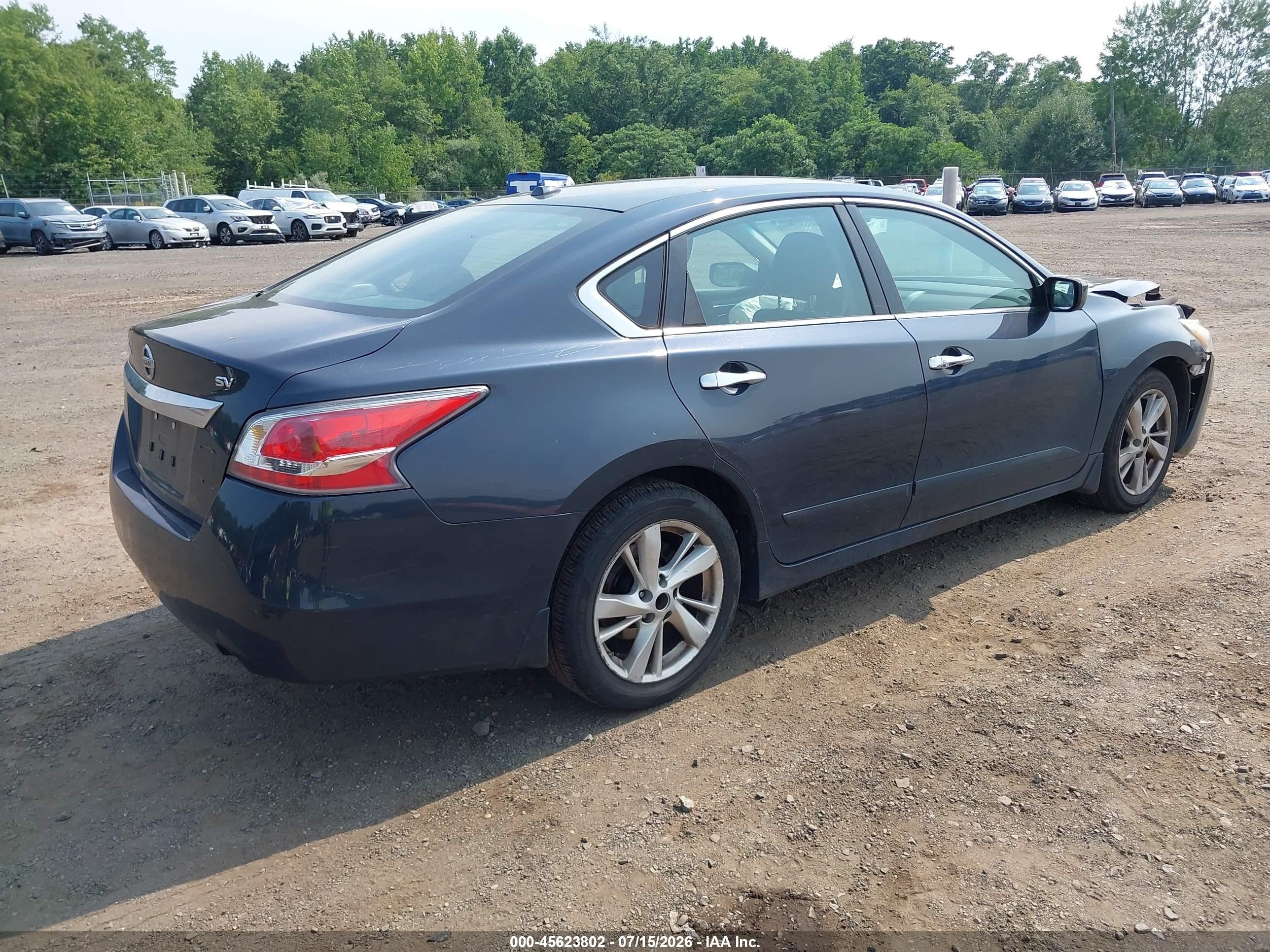 2015 Nissan Altima 2.5 Sv Серый vin: 1N4AL3AP3FC476281