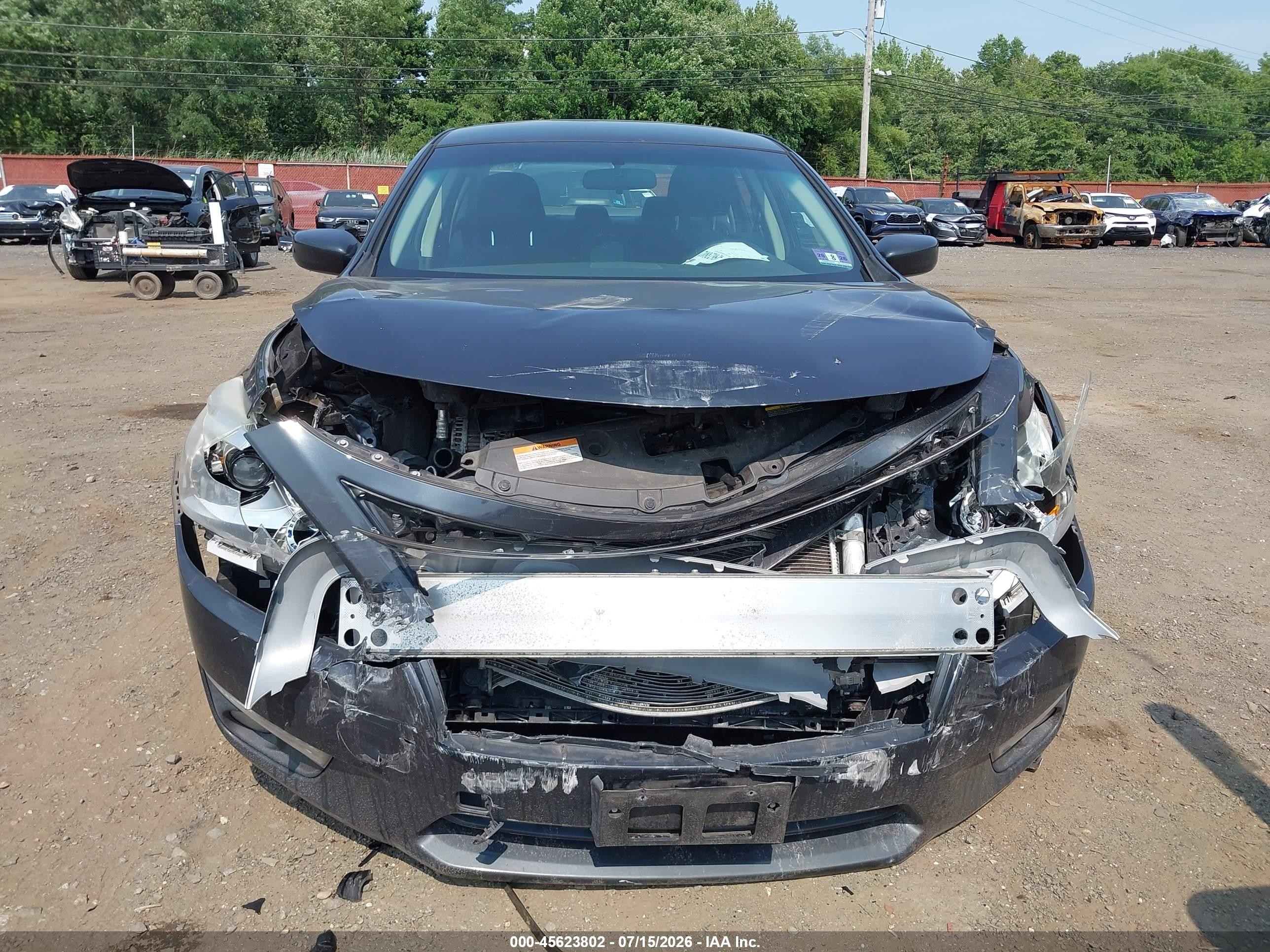 2015 Nissan Altima 2.5 Sv Серый vin: 1N4AL3AP3FC476281
