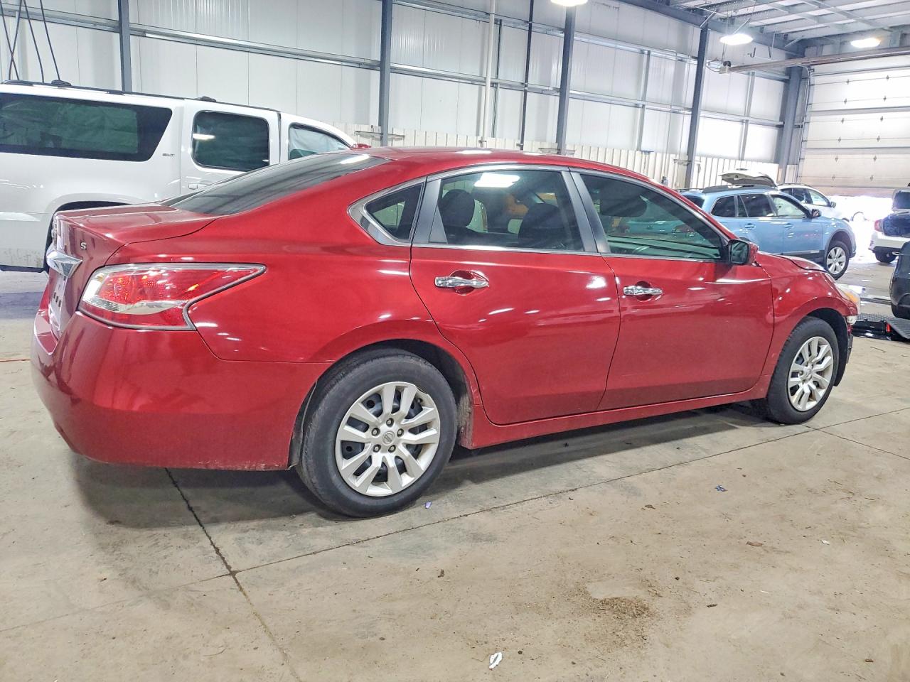 2015 Nissan Altima 2.5 S Red vin: 1N4AL3AP3FC481318