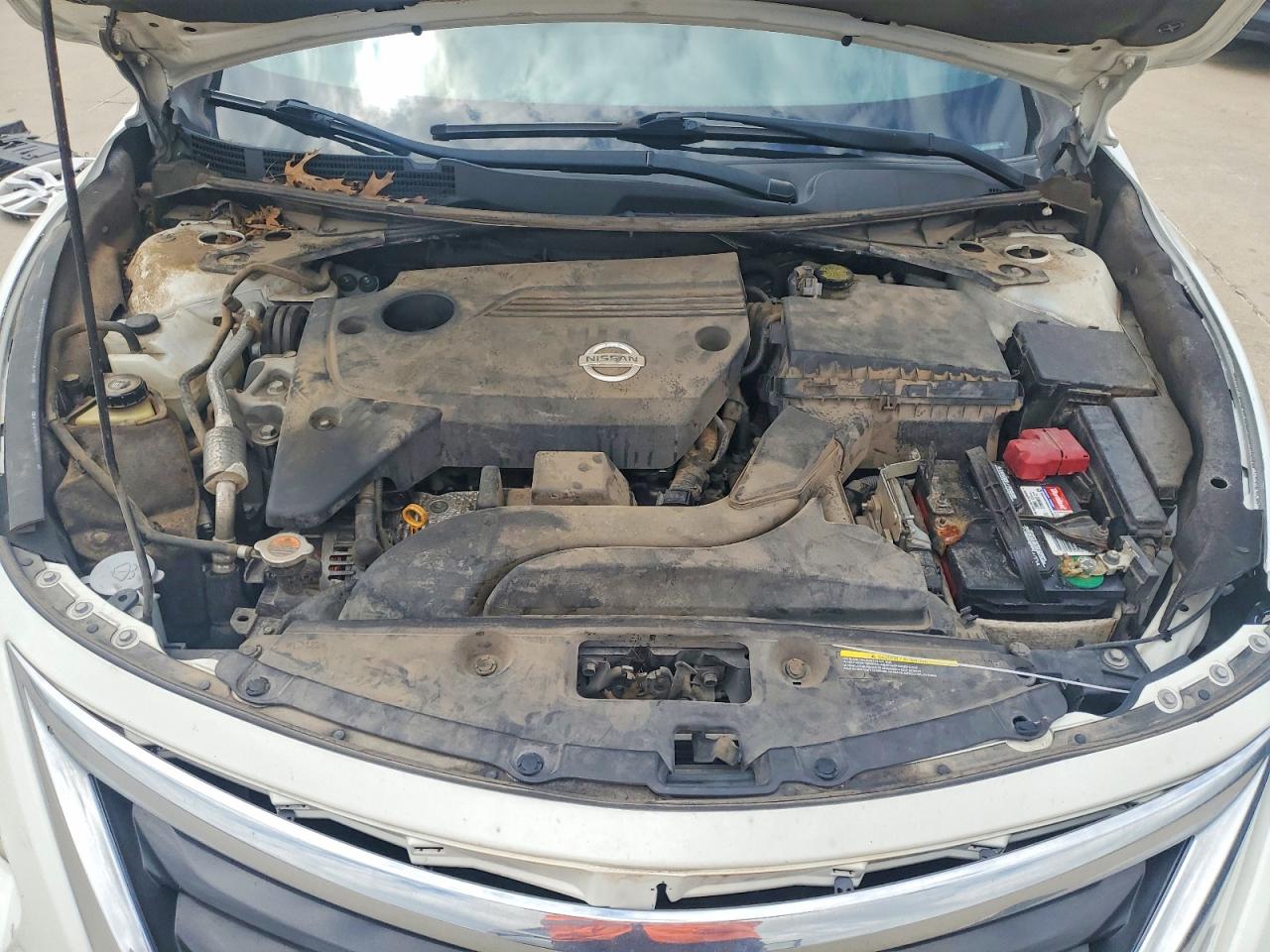 2015 Nissan Altima 2.5 S Белый vin: 1N4AL3AP3FC487233