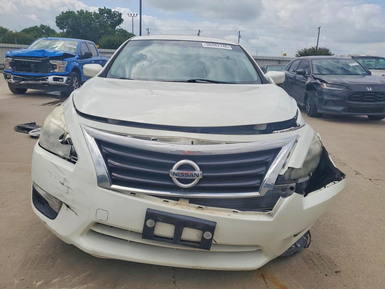 2015 Nissan Altima 2.5 S Белый vin: 1N4AL3AP3FC487233
