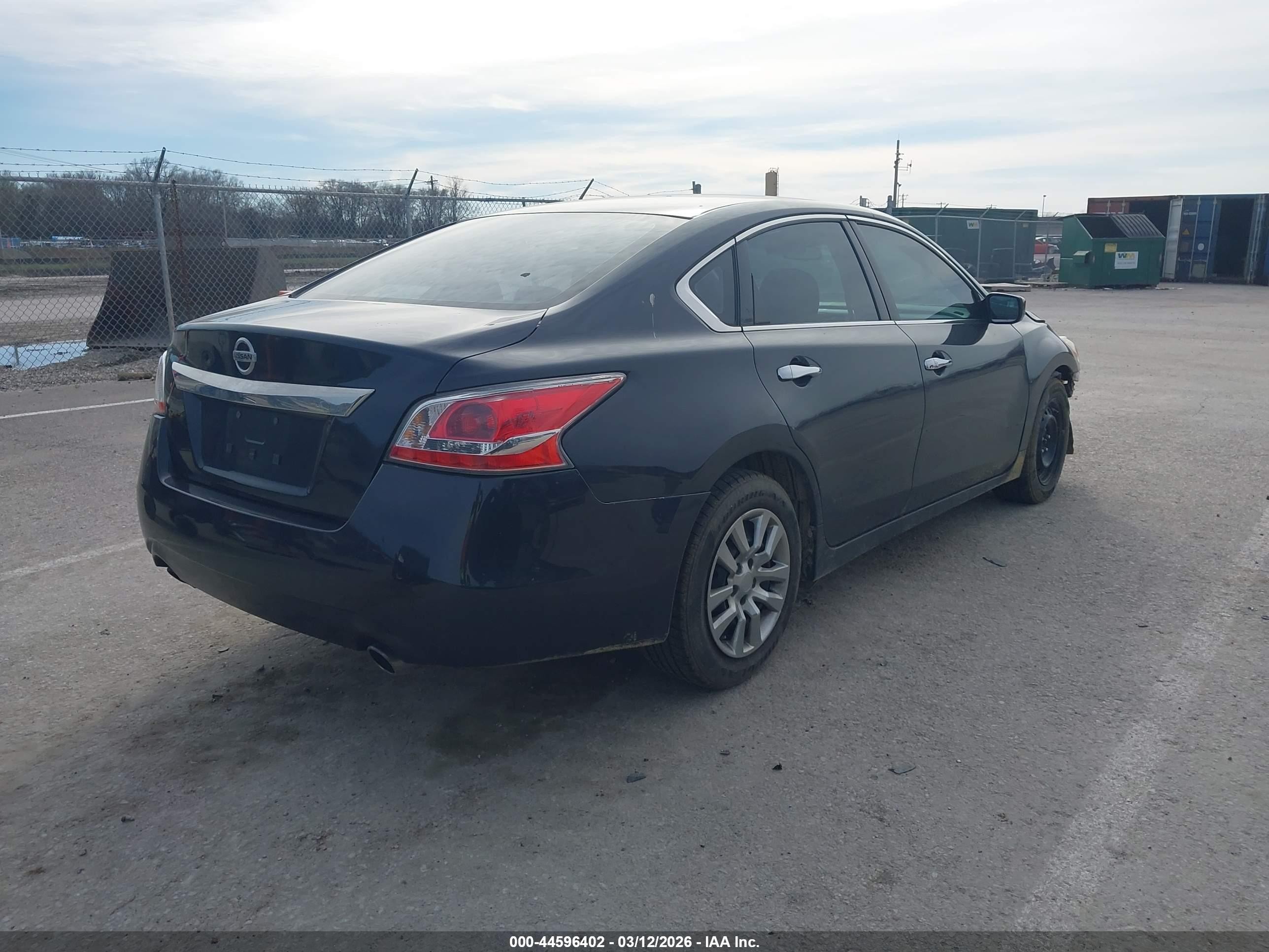 2015 Nissan Altima 2.5 S Black vin: 1N4AL3AP3FC489161