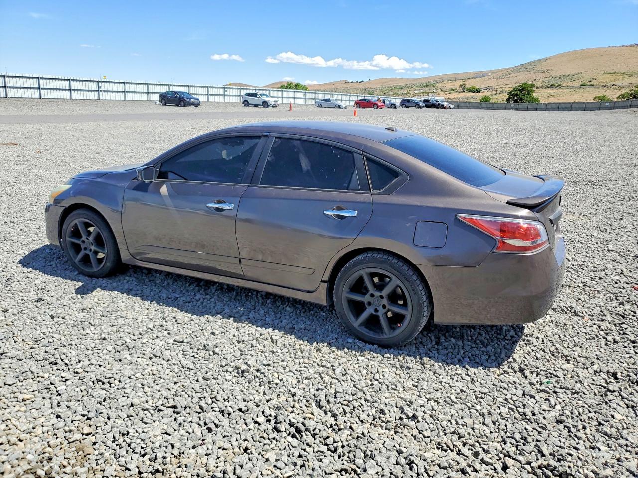 2015 Nissan Altima 2.5 S Brown vin: 1N4AL3AP3FC490603