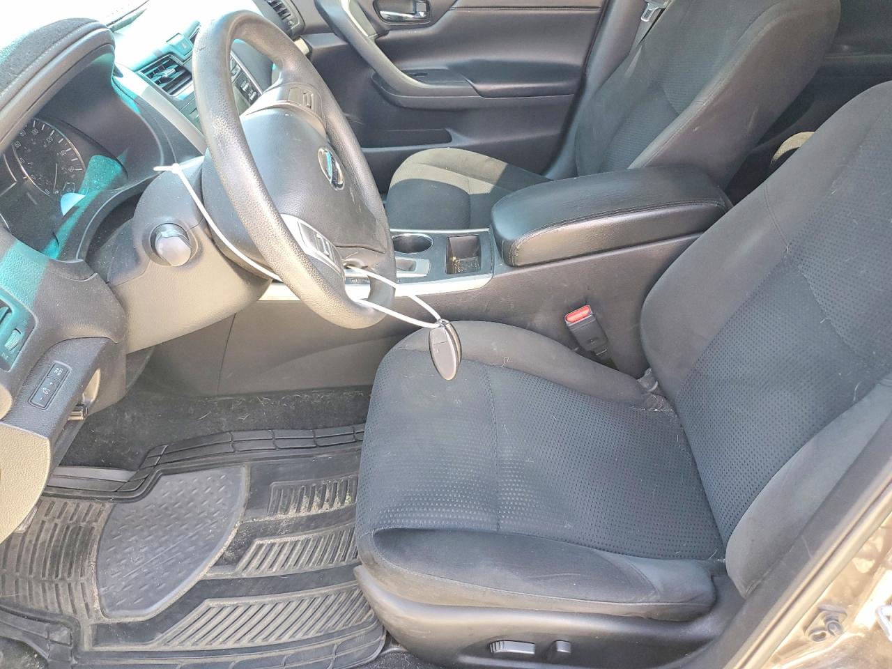 2015 Nissan Altima 2.5 S Brown vin: 1N4AL3AP3FC490603