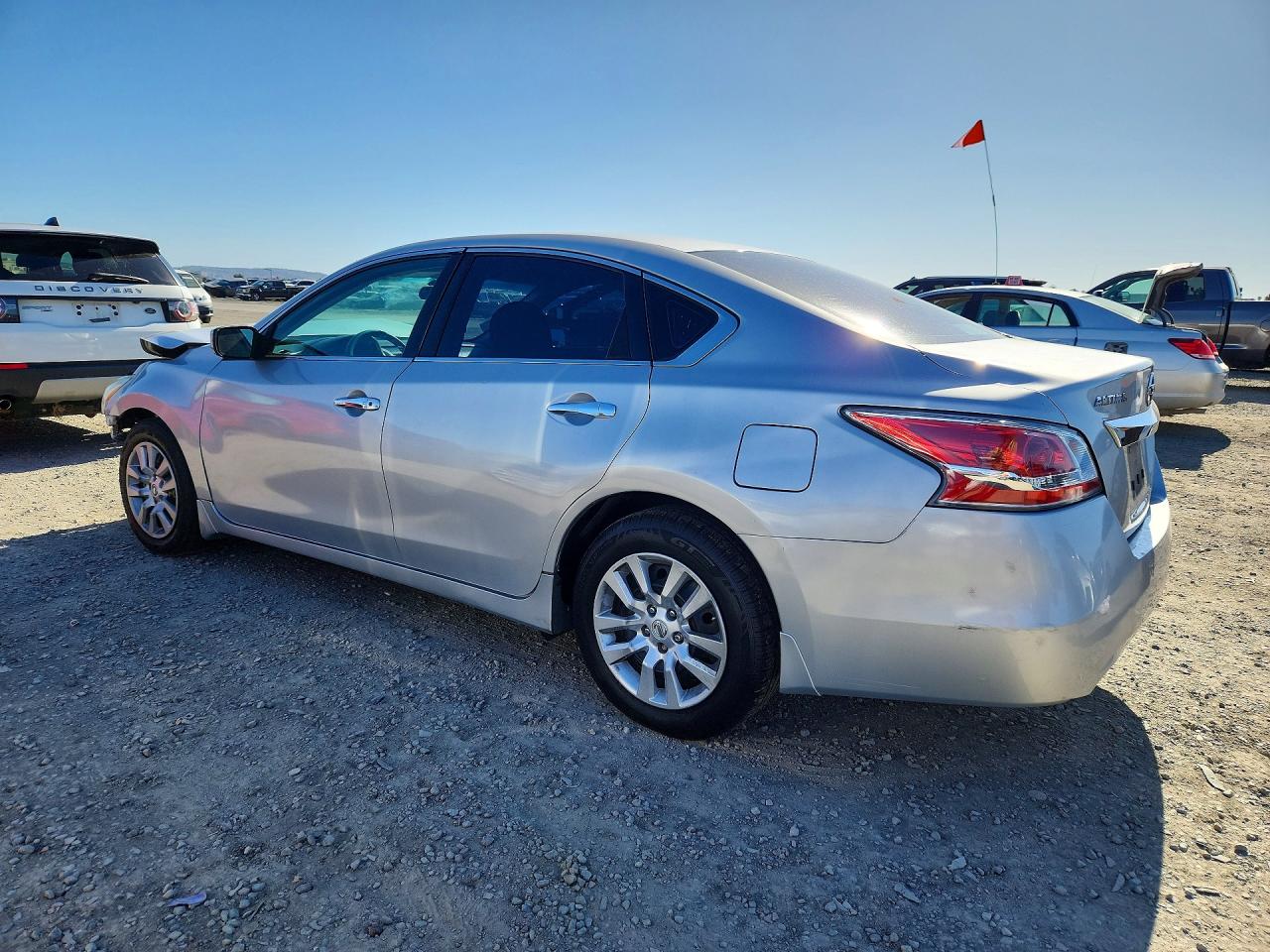 2015 Nissan Altima 2.5 S Silver vin: 1N4AL3AP3FC491007
