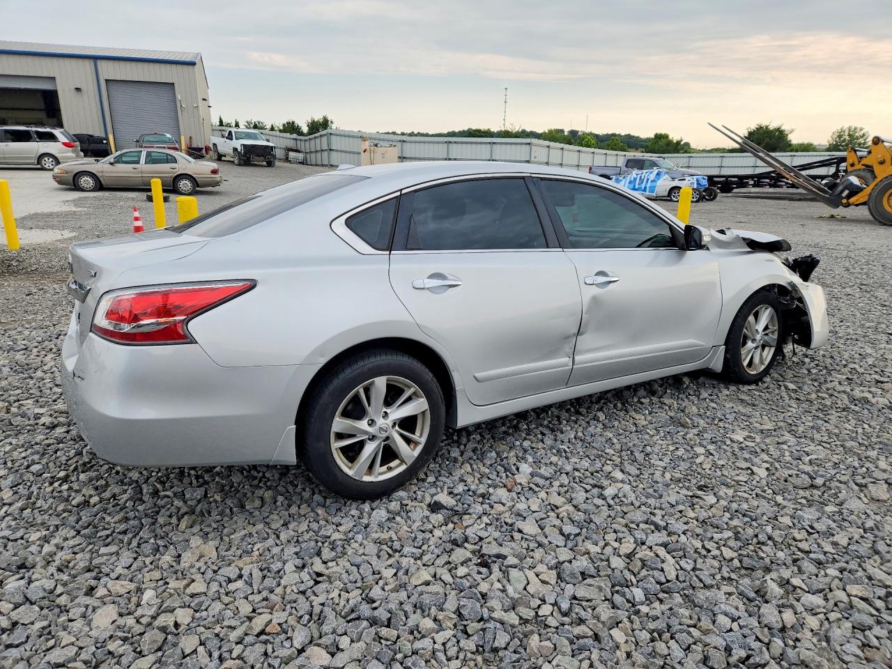 2015 Nissan Altima 2.5 Sv Silver vin: 1N4AL3AP3FC583654