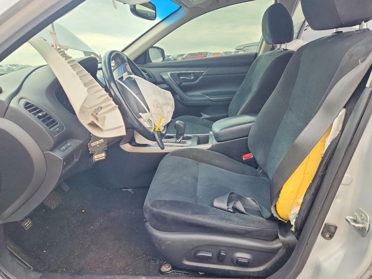 2015 Nissan Altima 2.5 Sv Silver vin: 1N4AL3AP3FC583654