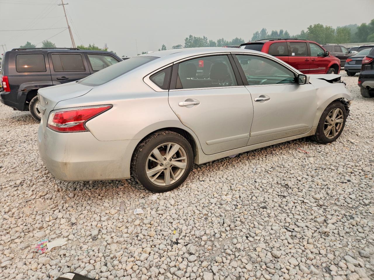 2015 Nissan Altima 2.5 Sv Silver vin: 1N4AL3AP3FC585629