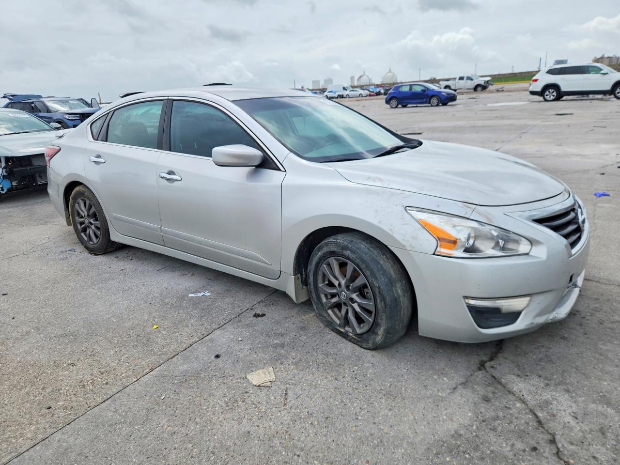 2015 Nissan Altima 2.5 S Silver vin: 1N4AL3AP3FC589194
