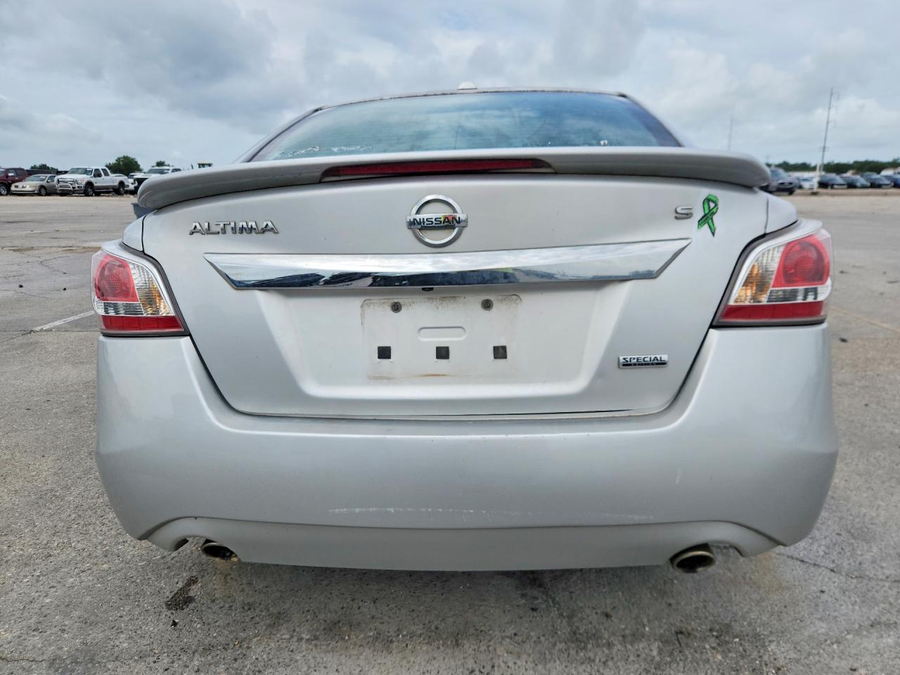 2015 Nissan Altima 2.5 S Silver vin: 1N4AL3AP3FC589194