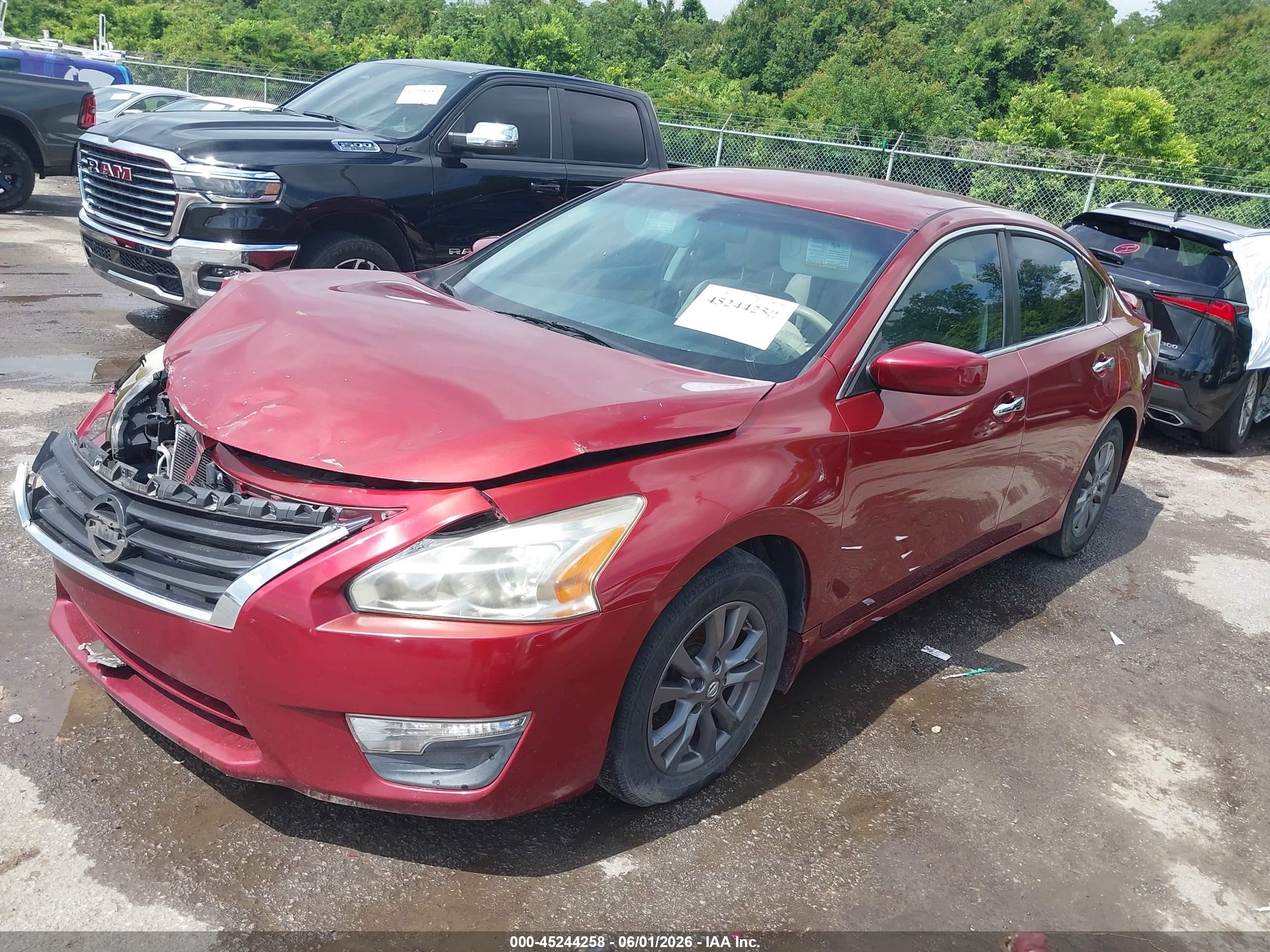 2015 Nissan Altima 2.5 S Red vin: 1N4AL3AP3FC596968
