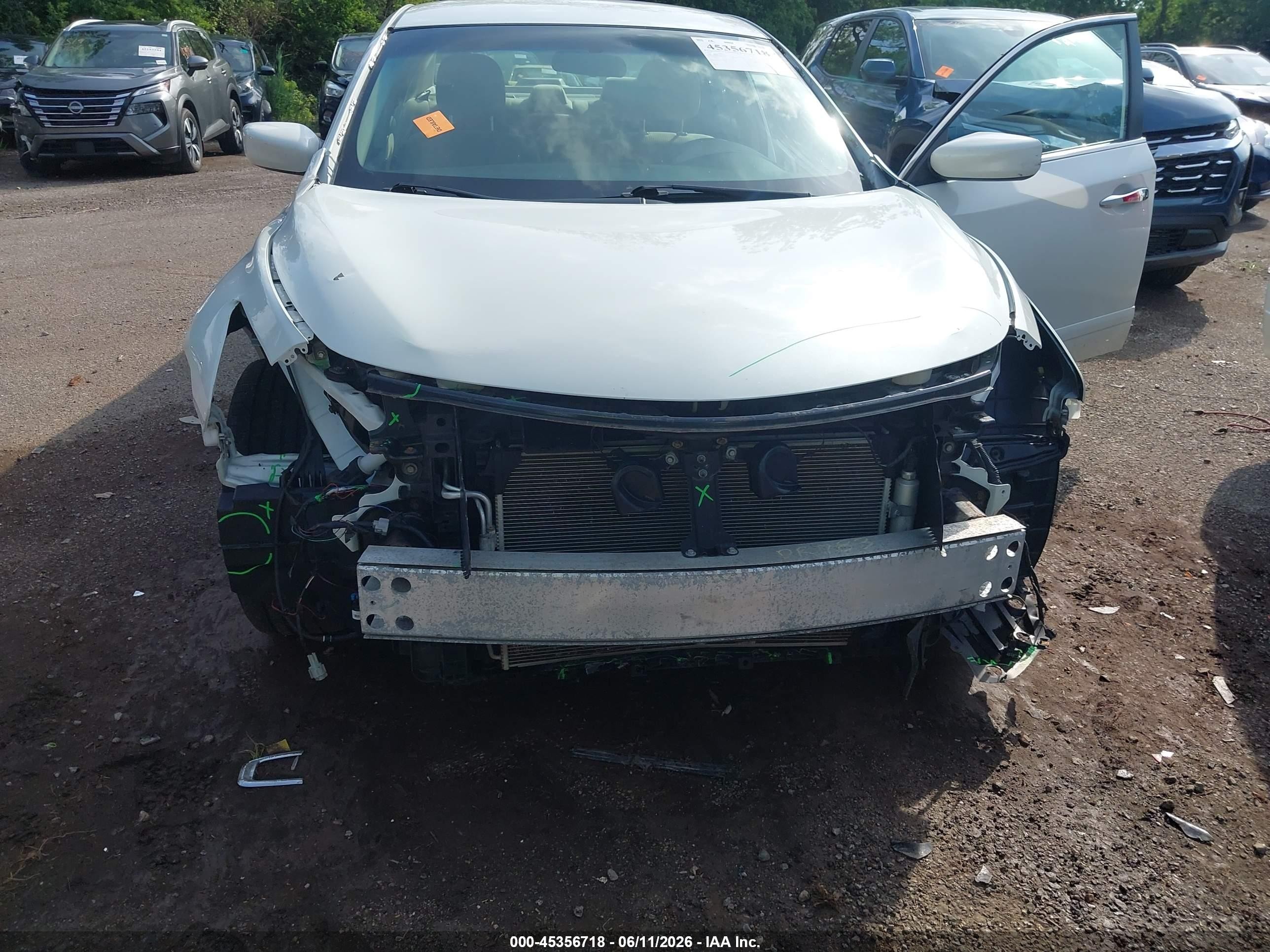 2015 Nissan Altima 2.5 S White vin: 1N4AL3AP3FN308483
