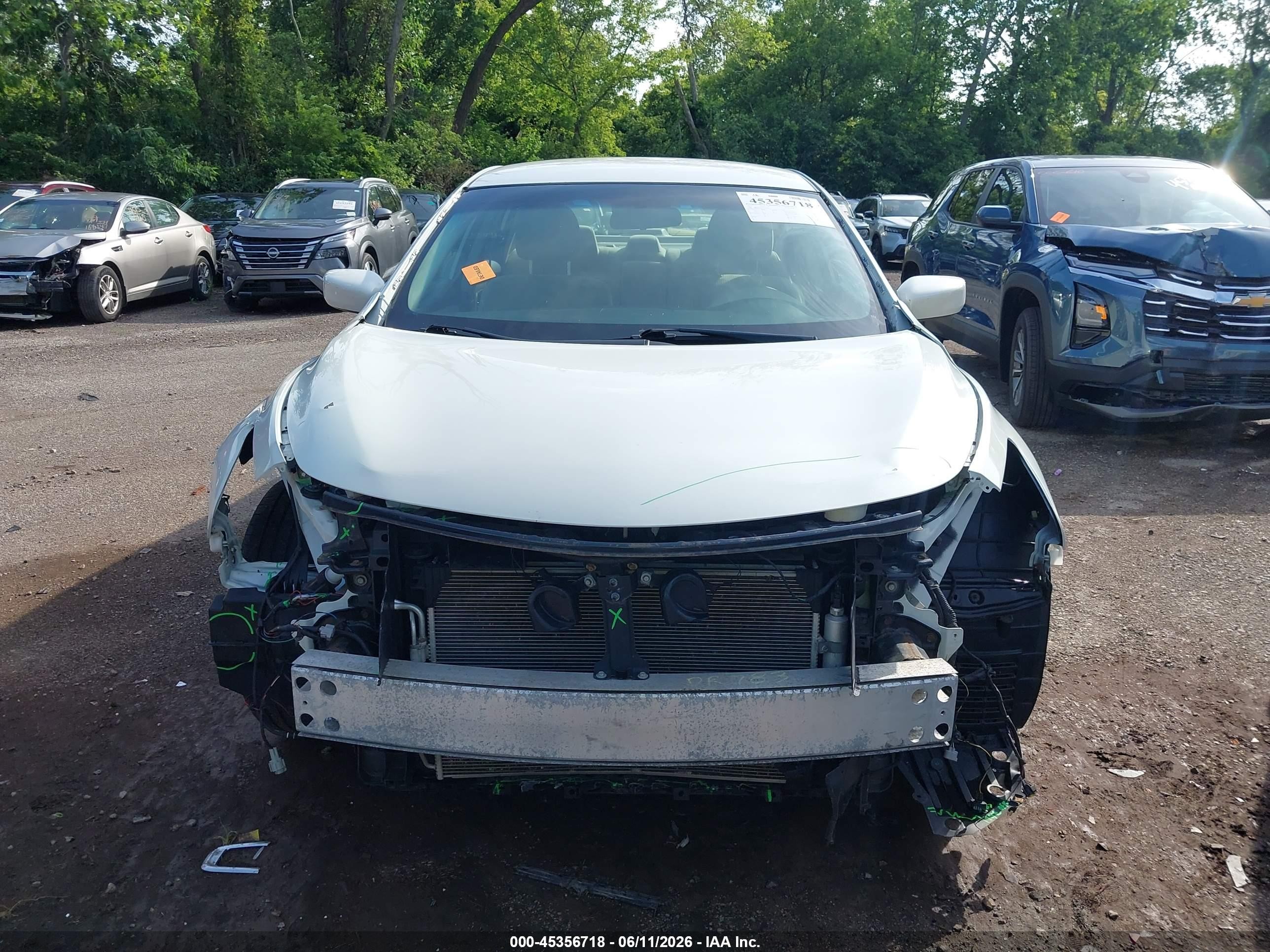 2015 Nissan Altima 2.5 S White vin: 1N4AL3AP3FN308483