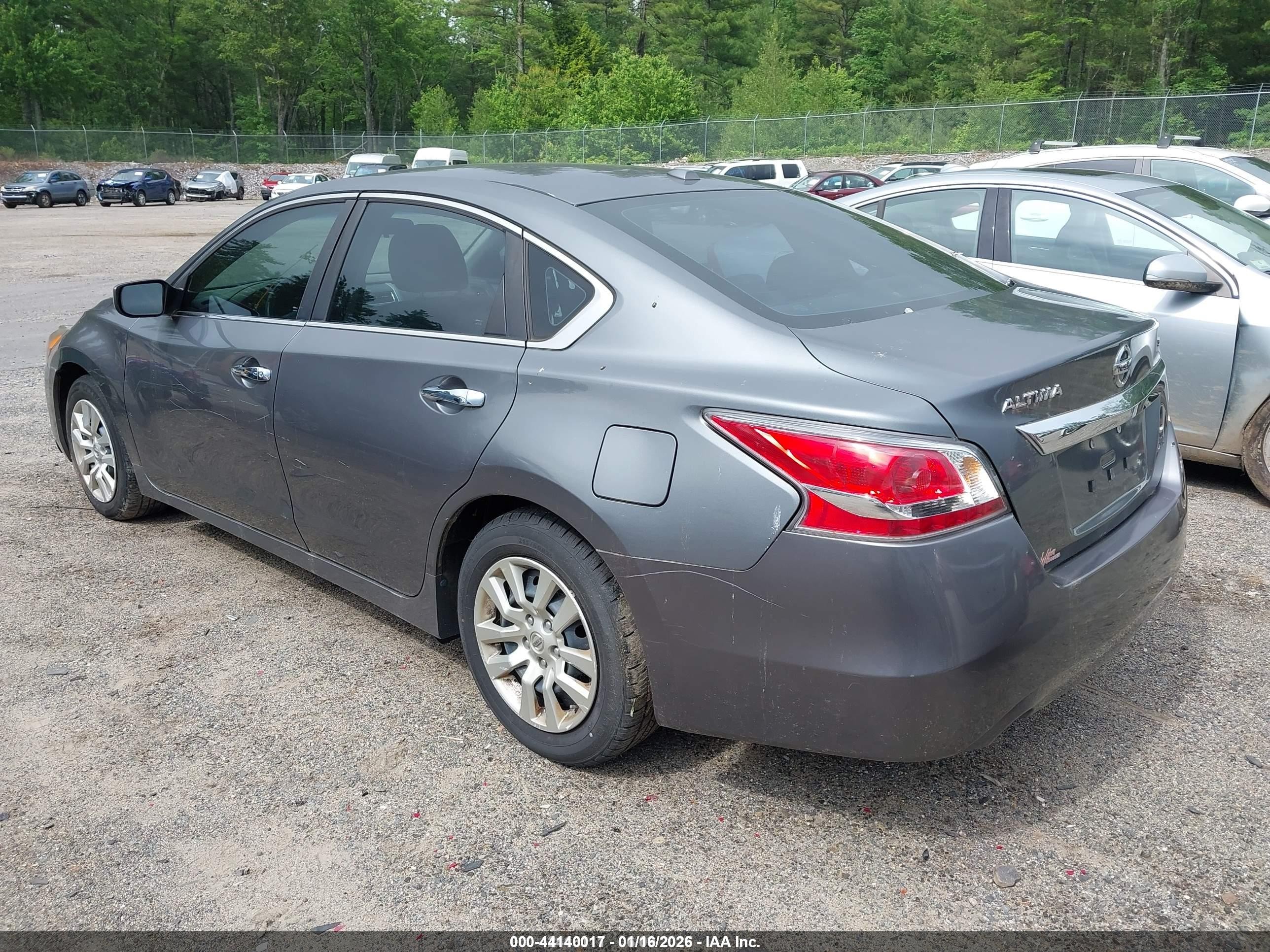 2015 Nissan Altima 2.5/2.5 S/2.5 Sl/2.5 Sv Gray vin: 1N4AL3AP3FN324151