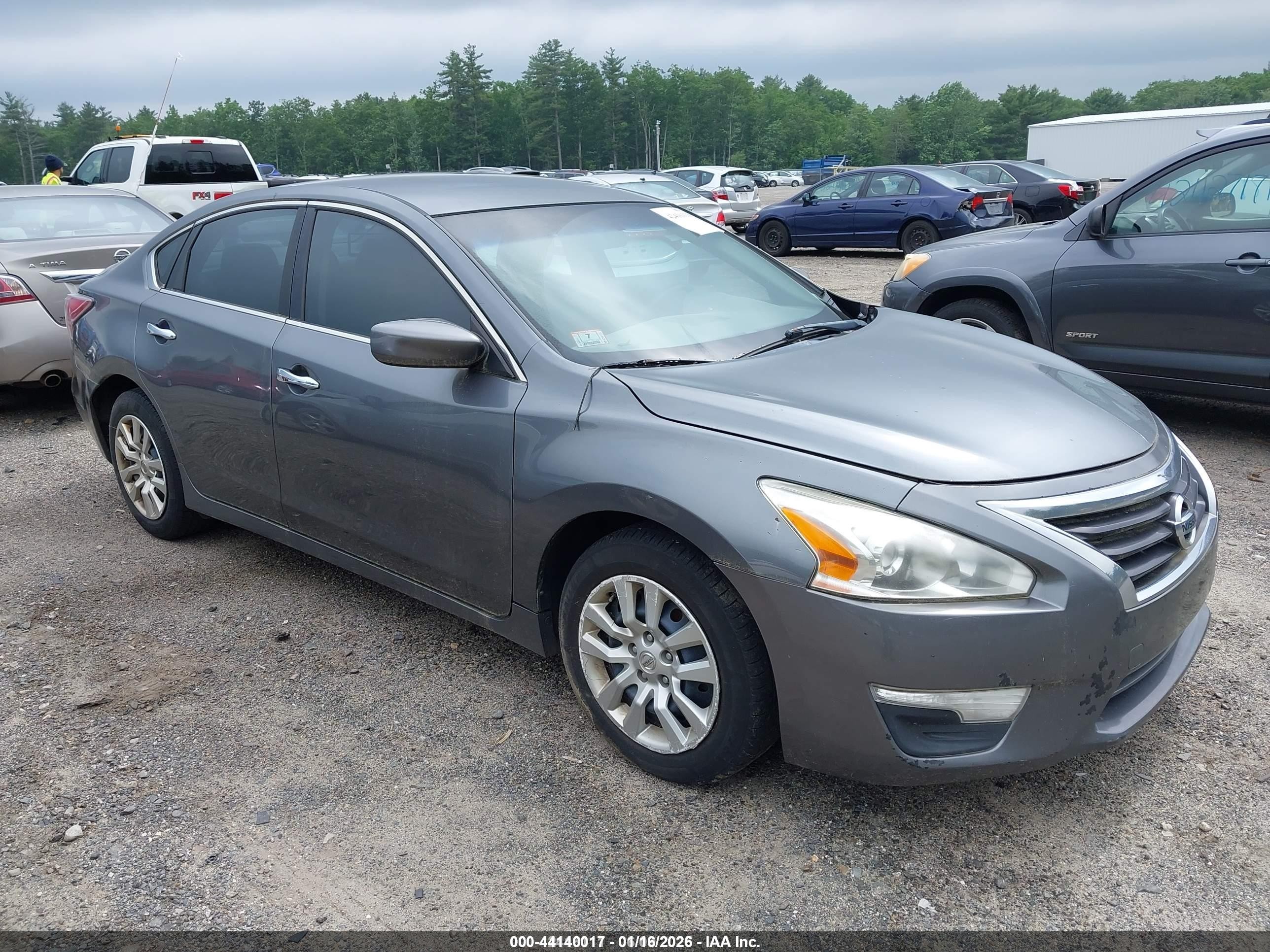 2015 Nissan Altima 2.5/2.5 S/2.5 Sl/2.5 Sv Gray vin: 1N4AL3AP3FN324151