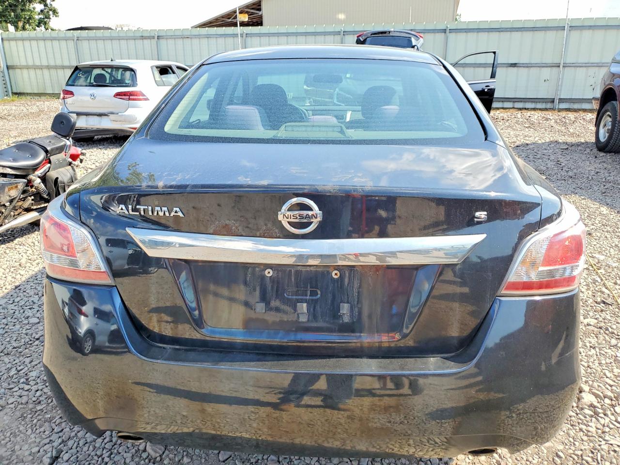 2015 Nissan Altima 2.5 S Black vin: 1N4AL3AP3FN332931