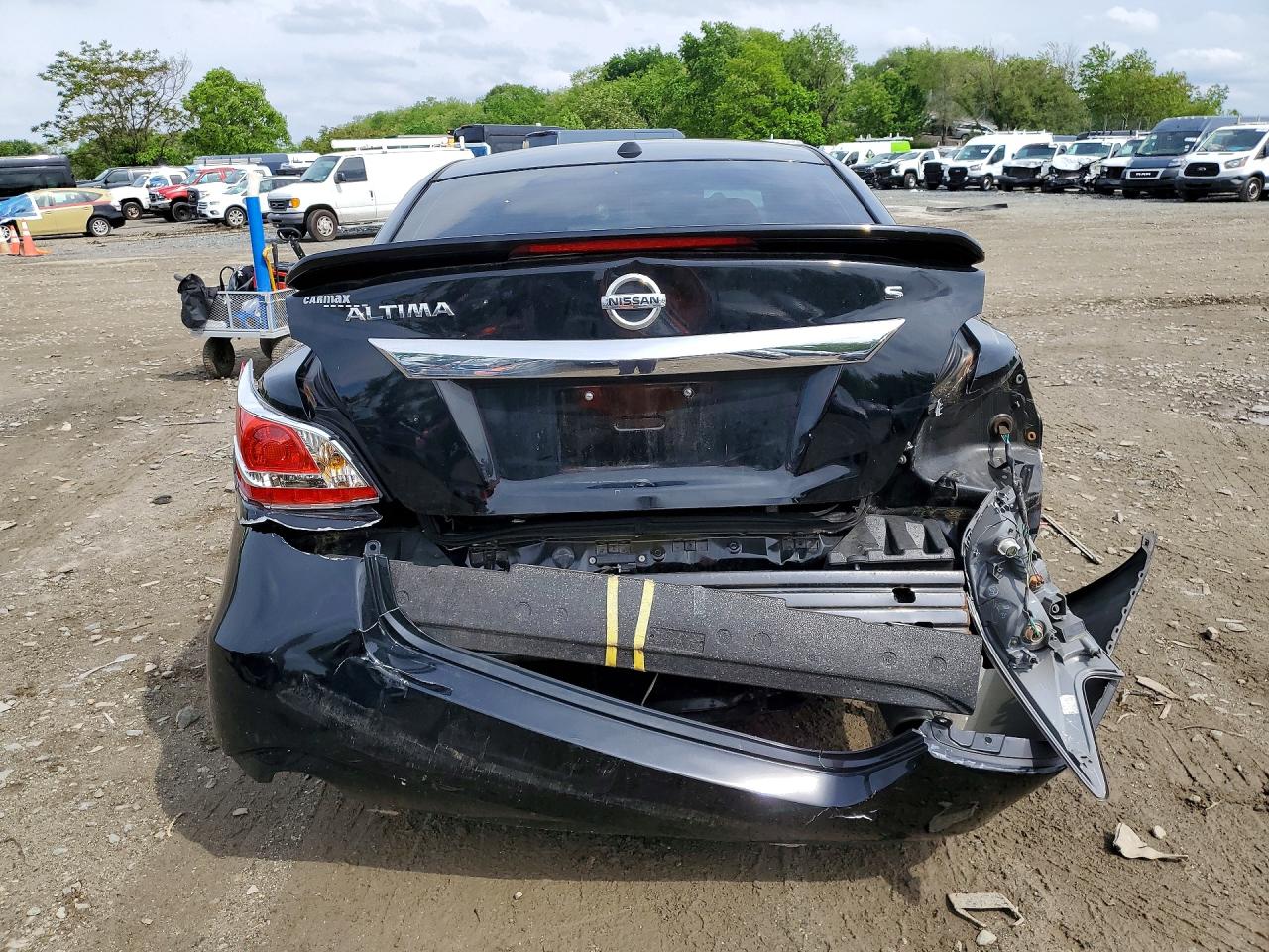2015 Nissan Altima 2.5 S Black vin: 1N4AL3AP3FN357750