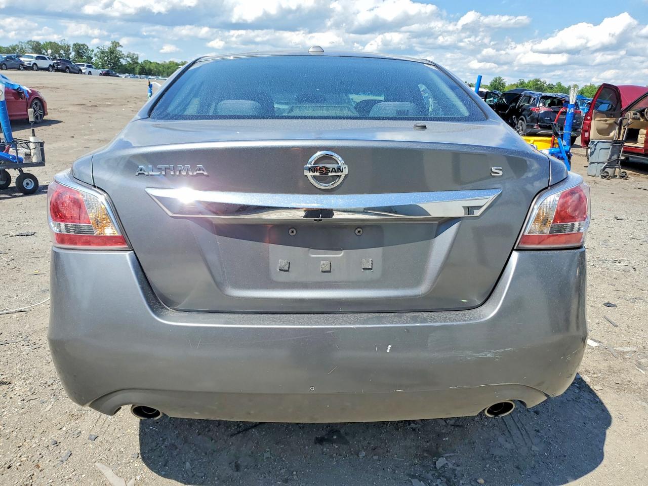 2015 Nissan Altima 2.5 S Gray vin: 1N4AL3AP3FN360518